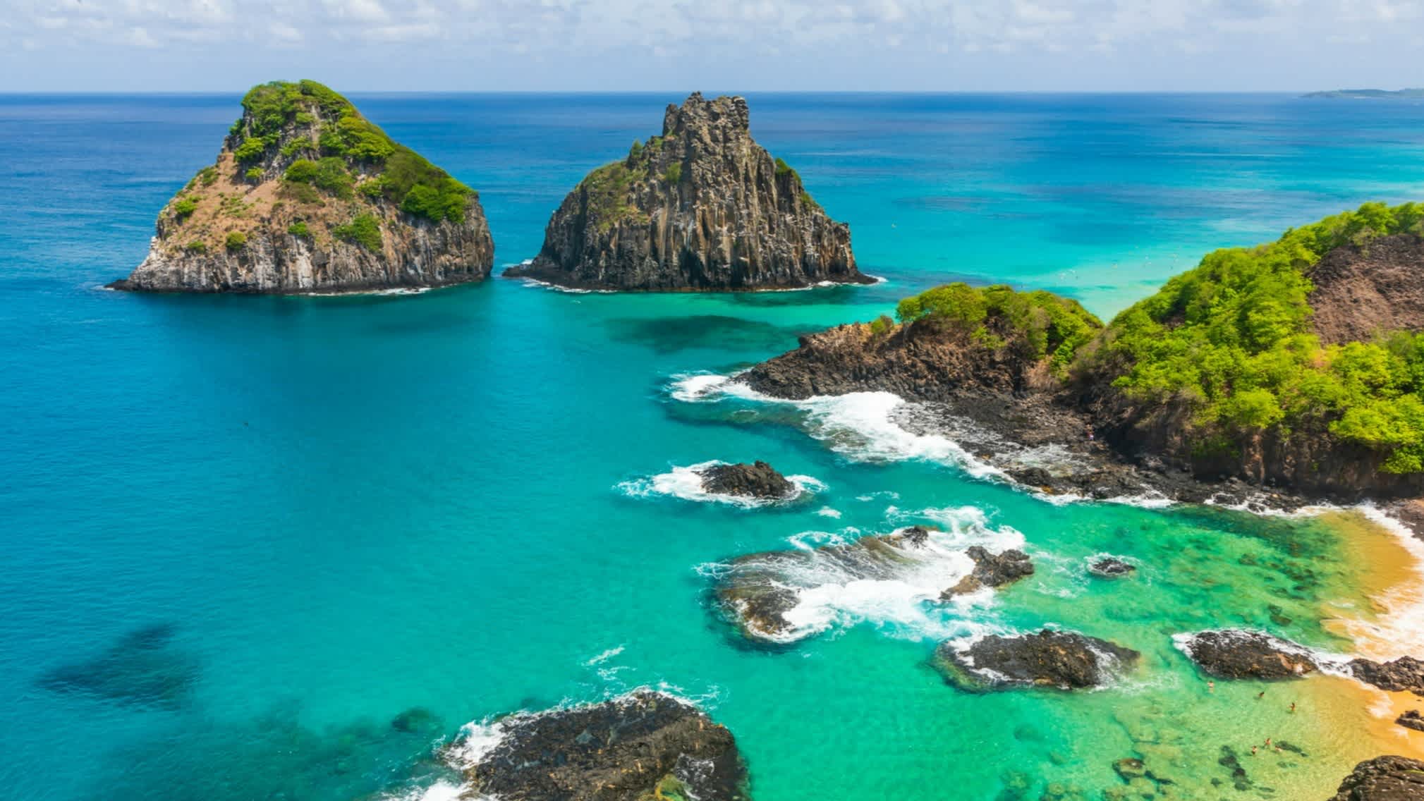 Fernando de Noronha ist eine paradiesische tropische Insel vor der Küste Brasiliens