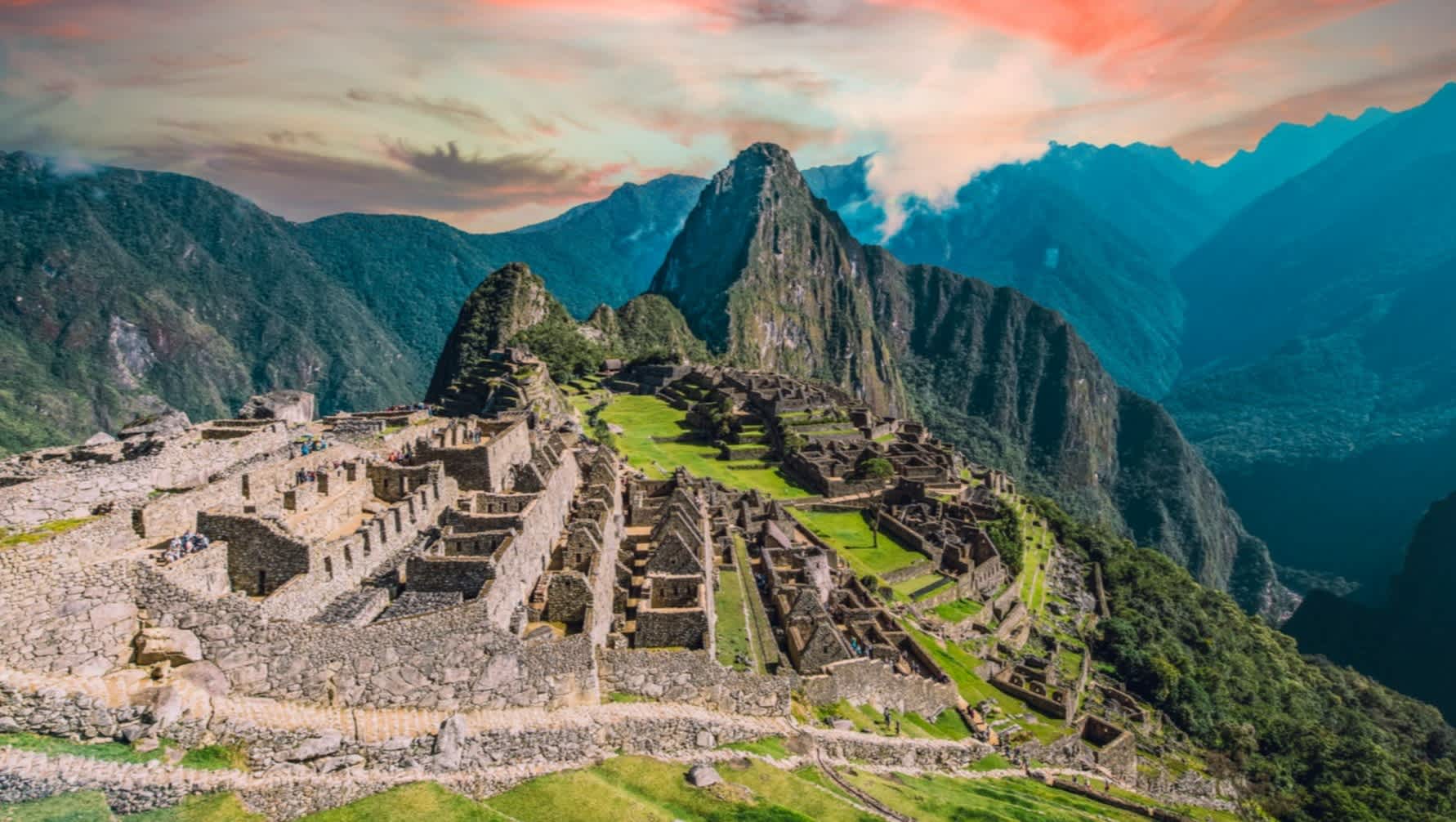 Blick zum Machu Picchu, die Stadt des Inka-Reiches, Peru. 

