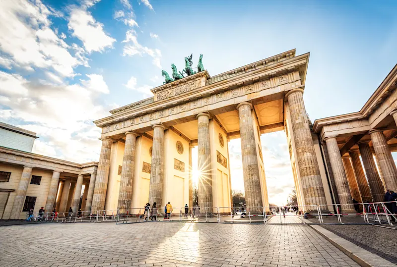 Brandenburg Gate & Berlin’s Historic Heart