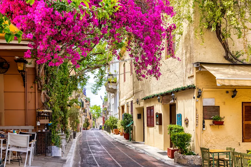 Griechenland, Athen, Plaka Schöne Aussicht auf die kleinen Straßen der Altstadt Plaka von Athen, Griechenland