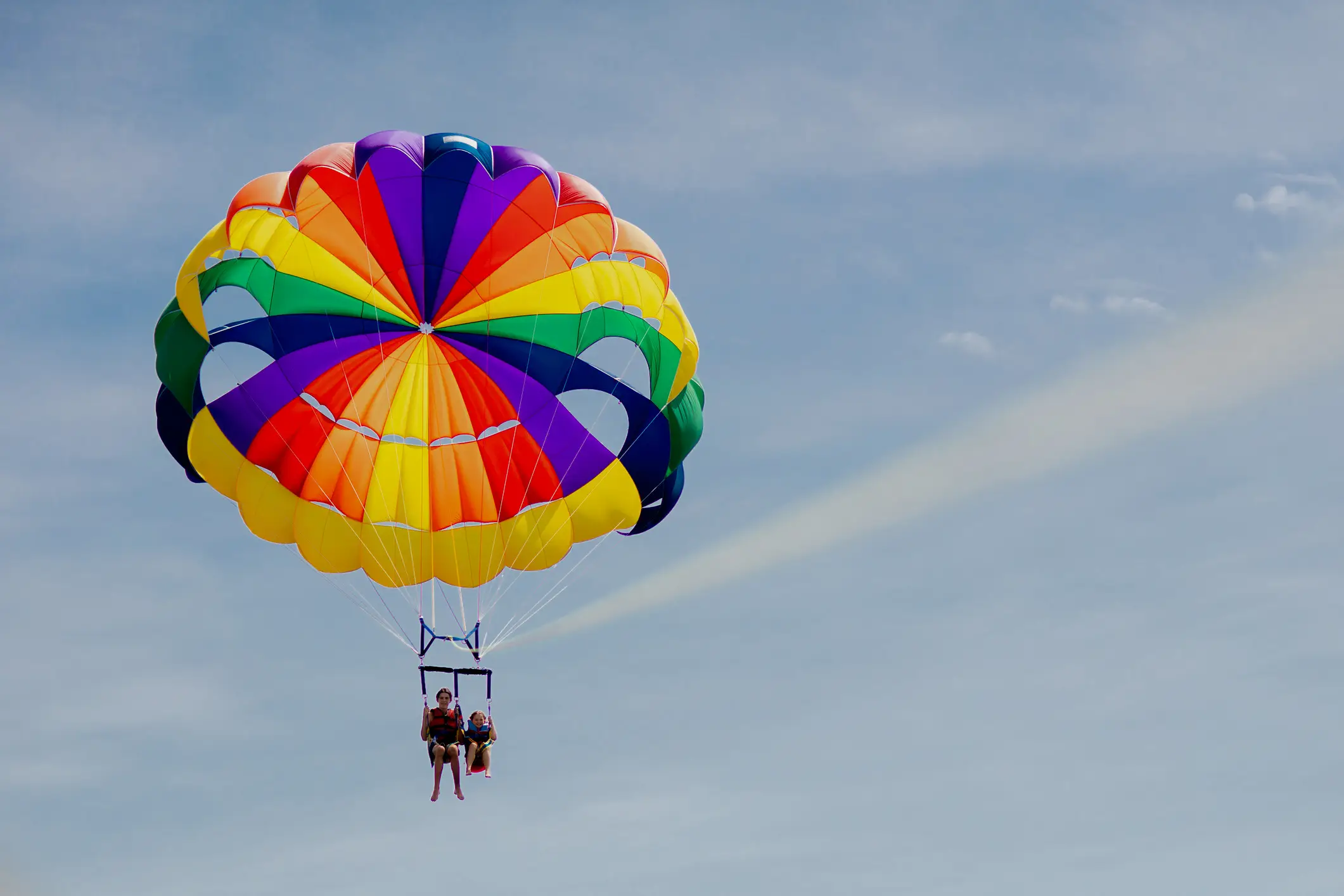 Parasailing Kinder Parasailing im Sommerurlaub