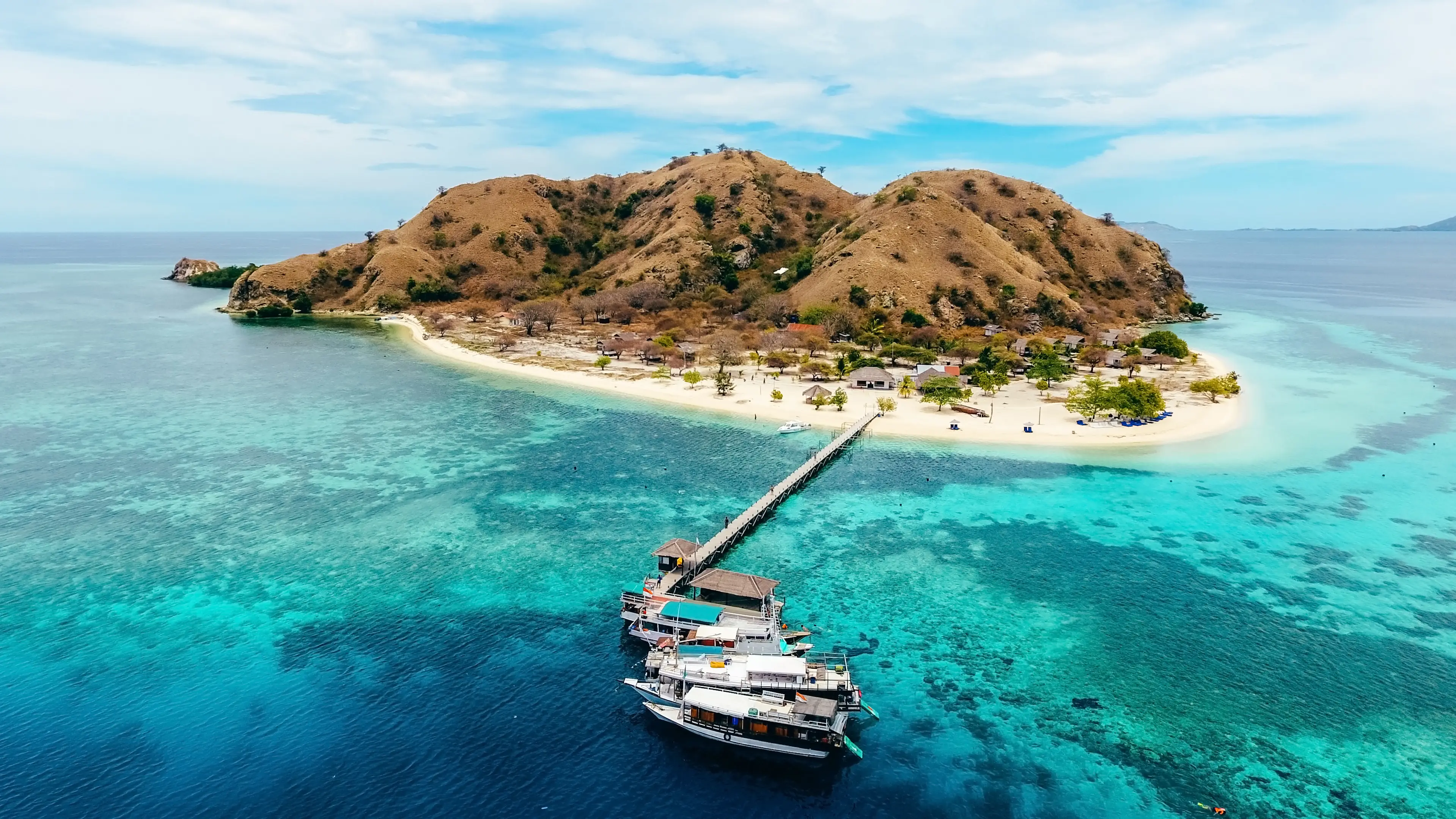 Indonesien, Flores Luftaufnahme der Insel Flores, Indonesien.