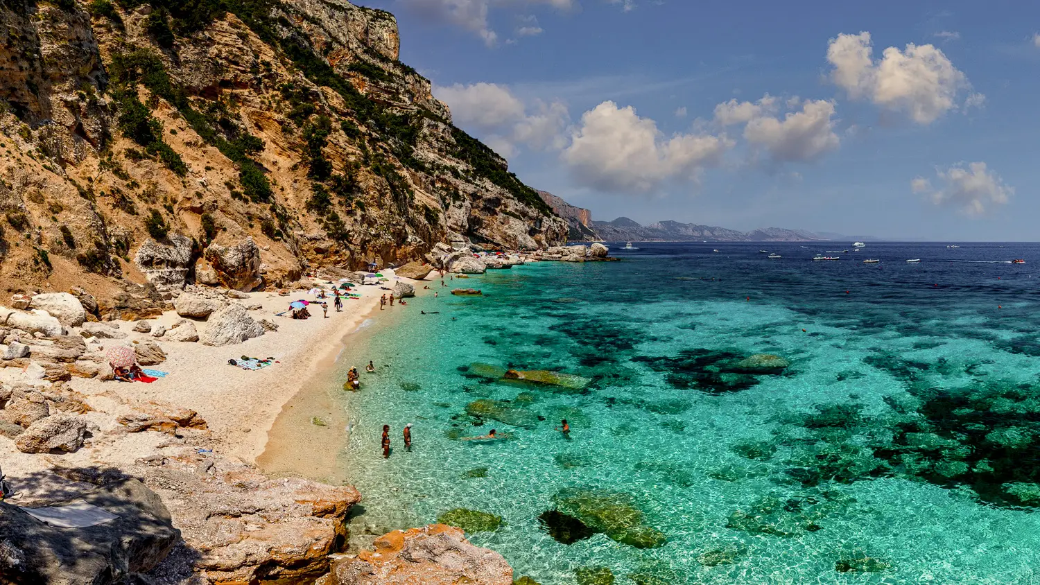 Cala Mariolu Strand auf Sardinien