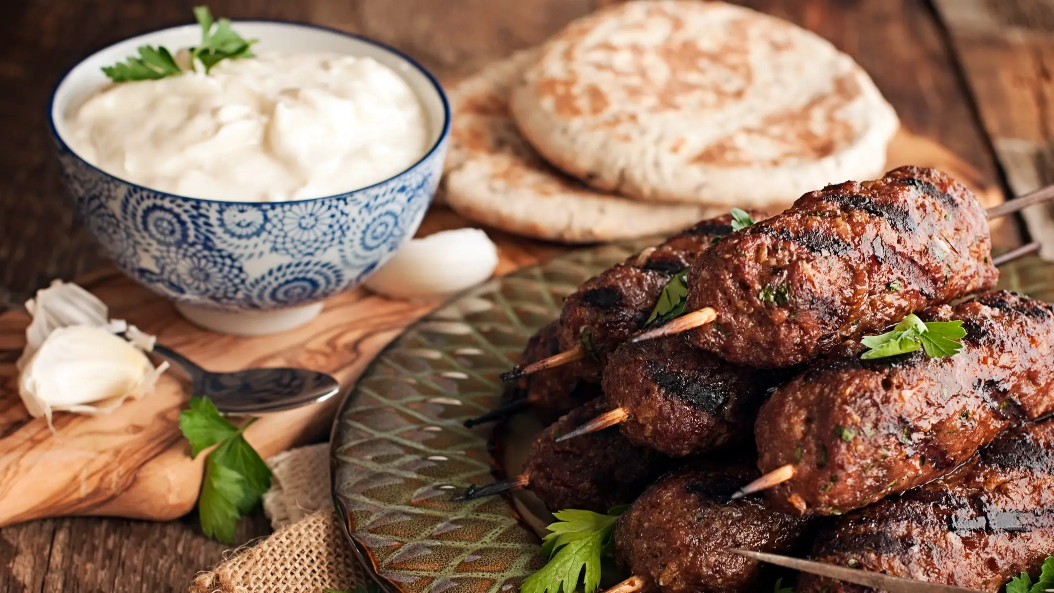 Ägypten, Kofta Kofta mit Joghurt-Dip aus Ägypten.