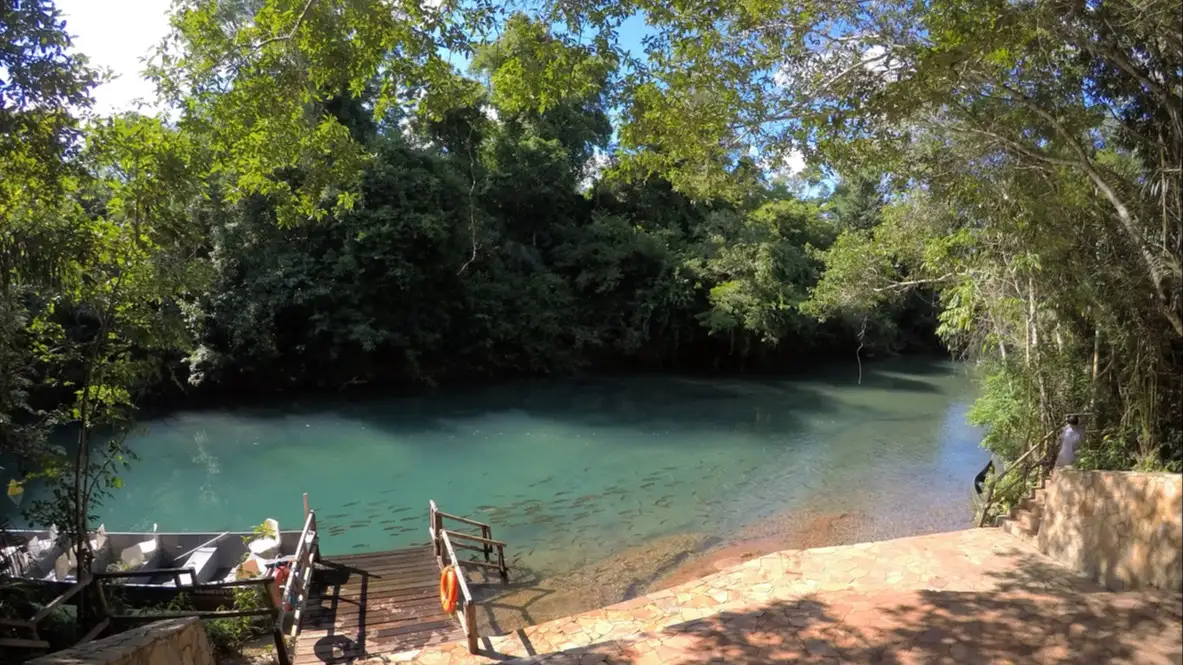 Nascente Azul, Bonito, Brésil Eaux bleues Bonito/MS Brésil