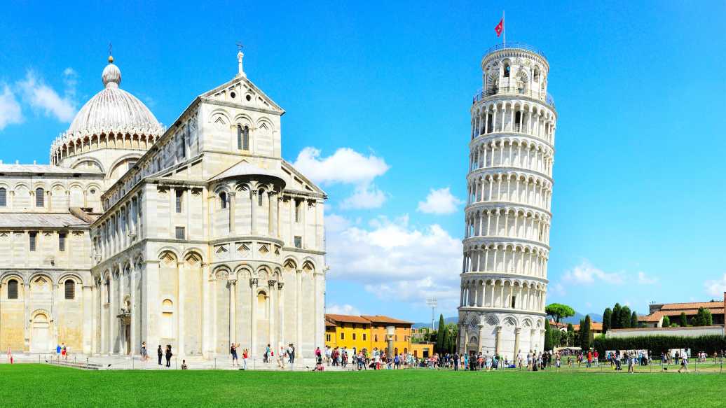 La tour d'ardoise de Pise en Italie