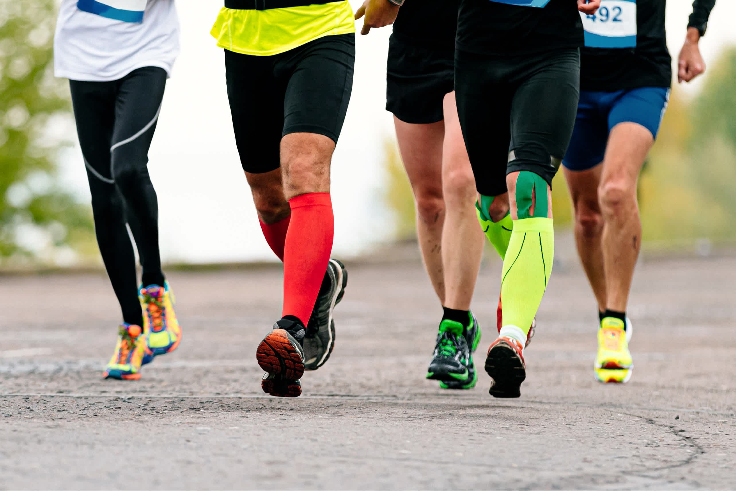 Beine von Marathon-Läufern