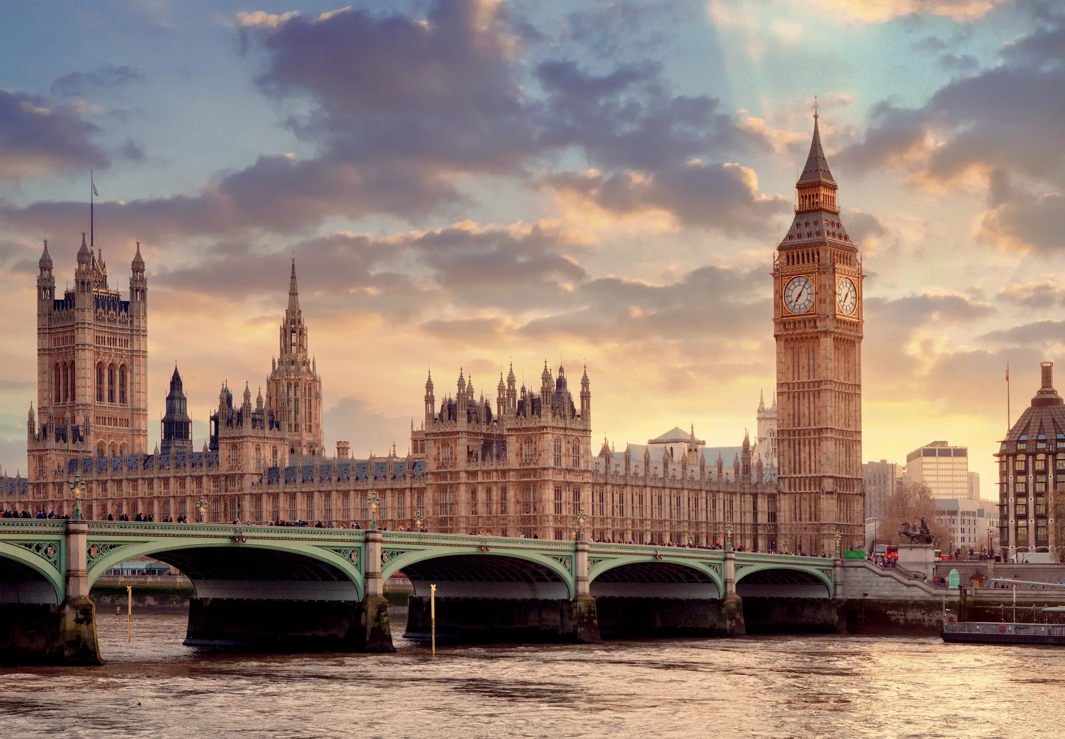 England, London Der Big Ben in London und das Haus des Parlaments, England