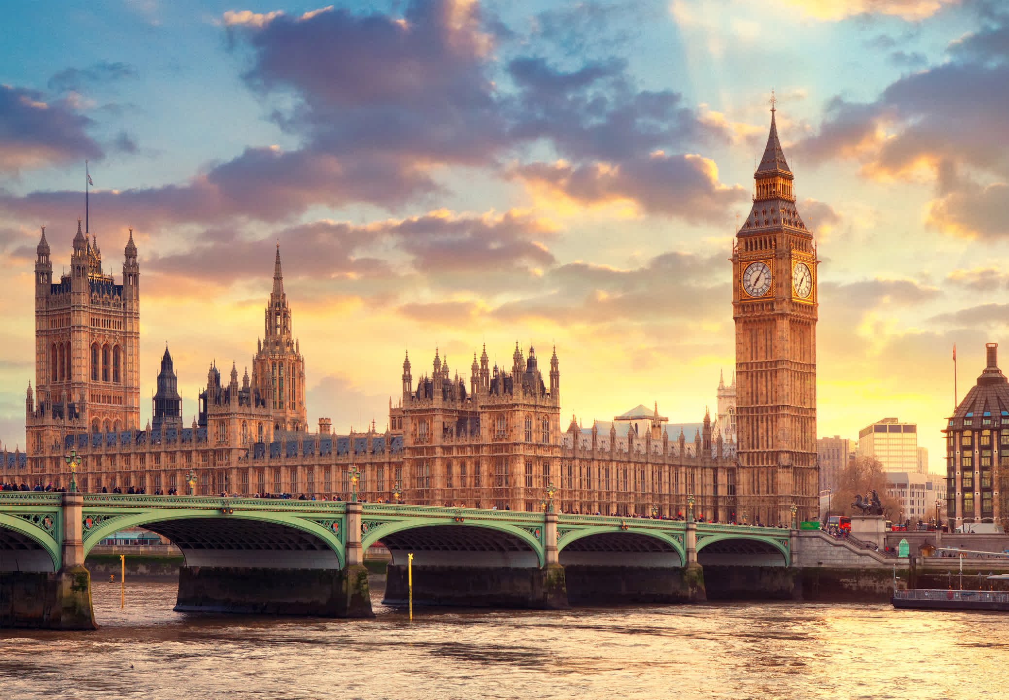 Der Big Ben in London und das Haus des Parlaments, England