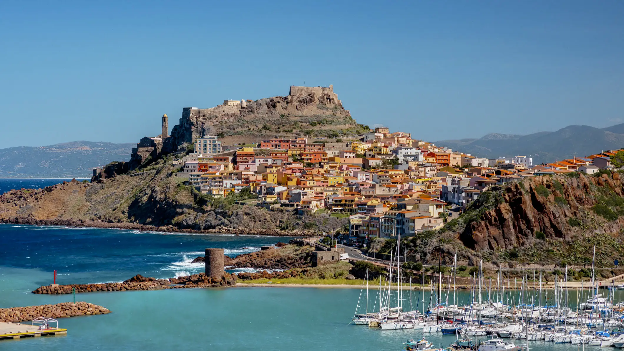 Vue de la ville de Castelsardo en Sardaigne, Italie