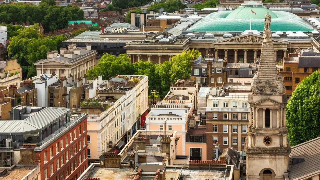 Vue aérienne des rues et du paysage urbain du centre de Londres, au Royaume-Uni