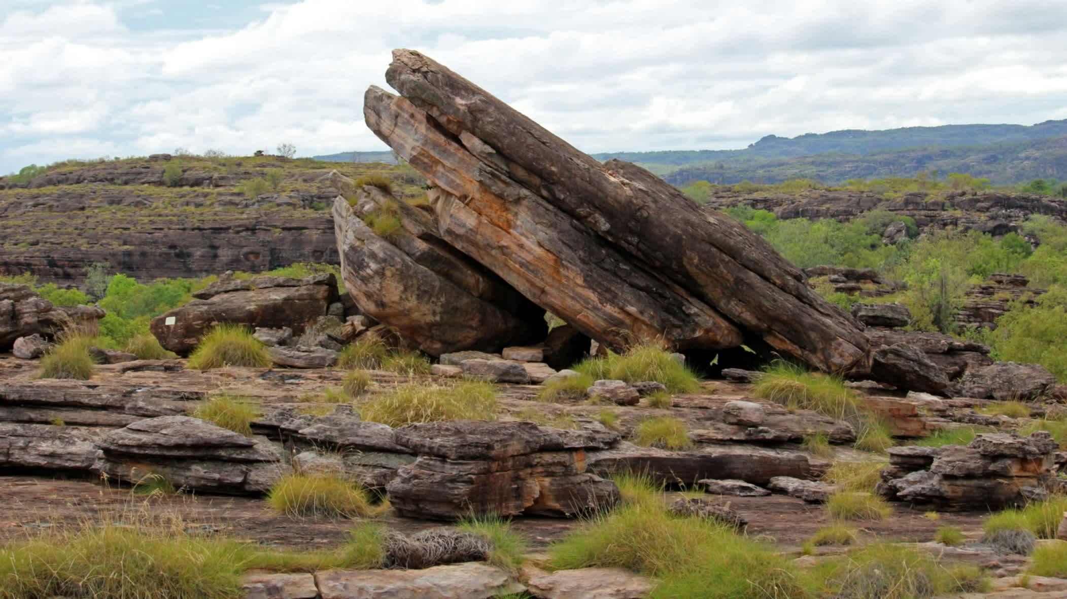 Vue sur le rocher Ubirr dans le parc national de Kakadu, Australie.