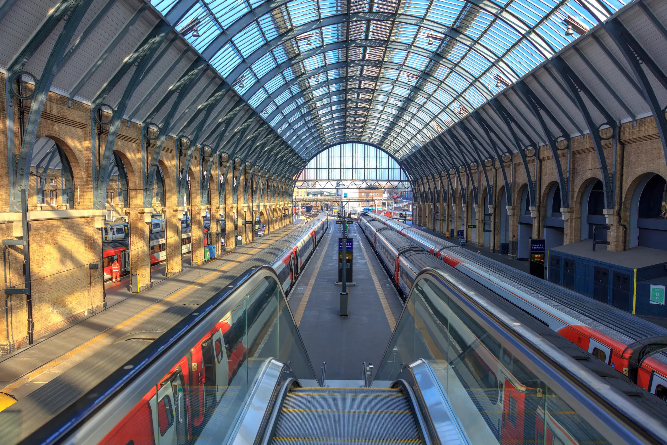 View of Kings Cross station in London, platform 9 3/4, known from the Harry Potter saga.