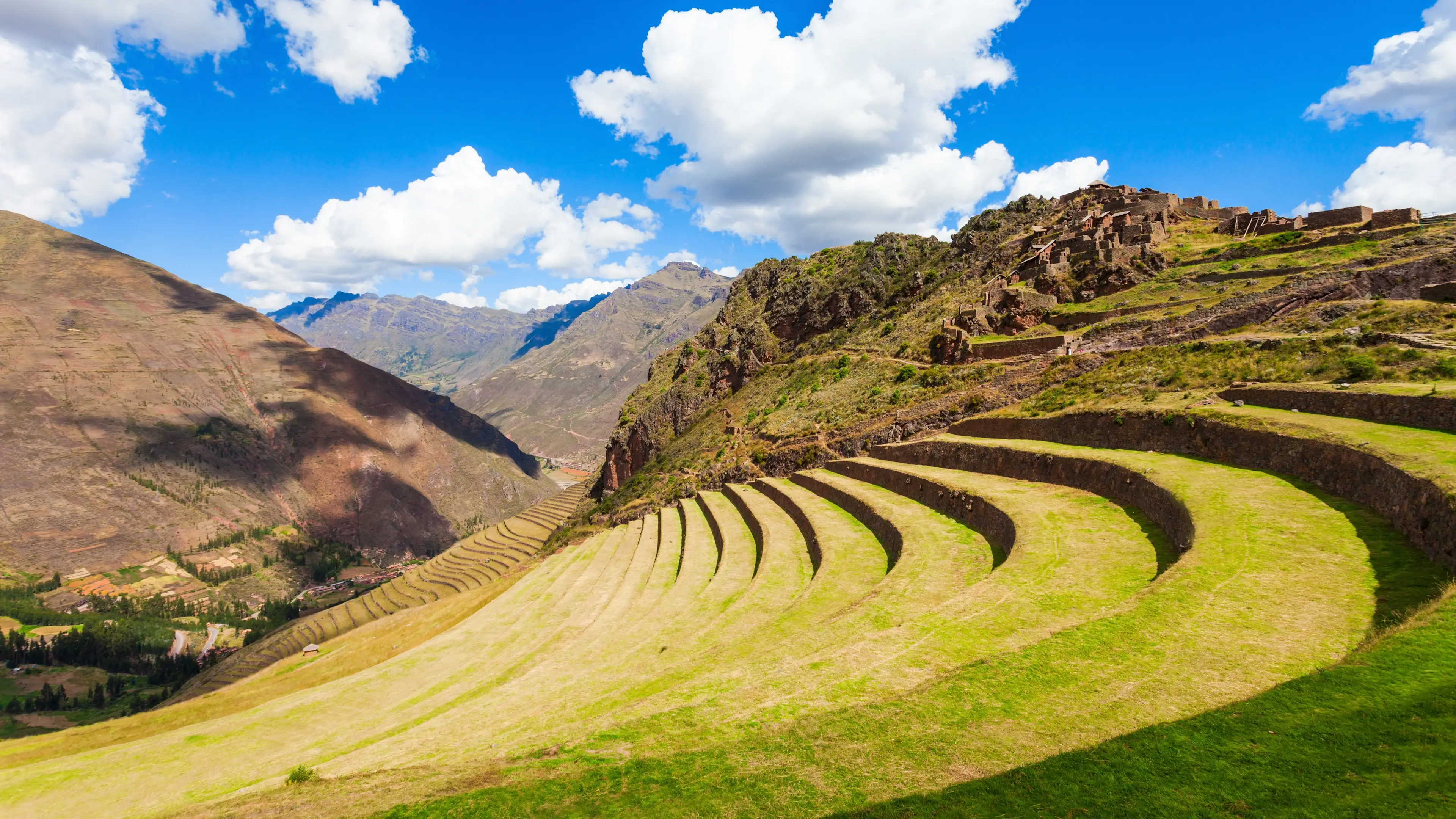 Peru Urubamba-Tal Pisac Inka-Terrassen in Pisac, Teil eines peruanisches Dorf im Heiligen Tal in Peru