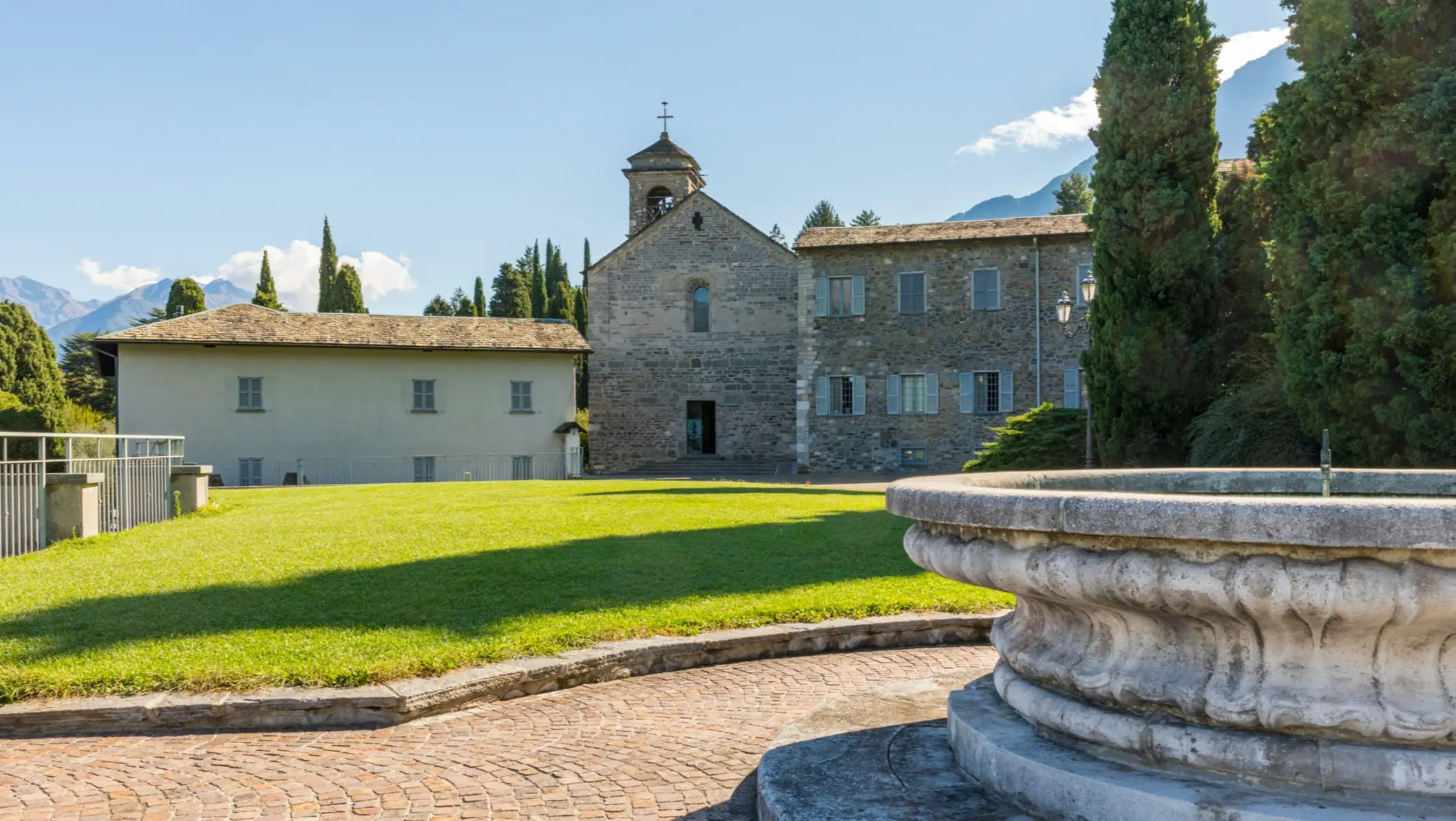 Abtei von Piona, Comer See, Italien Abtei von Piona, Comer See, Italien