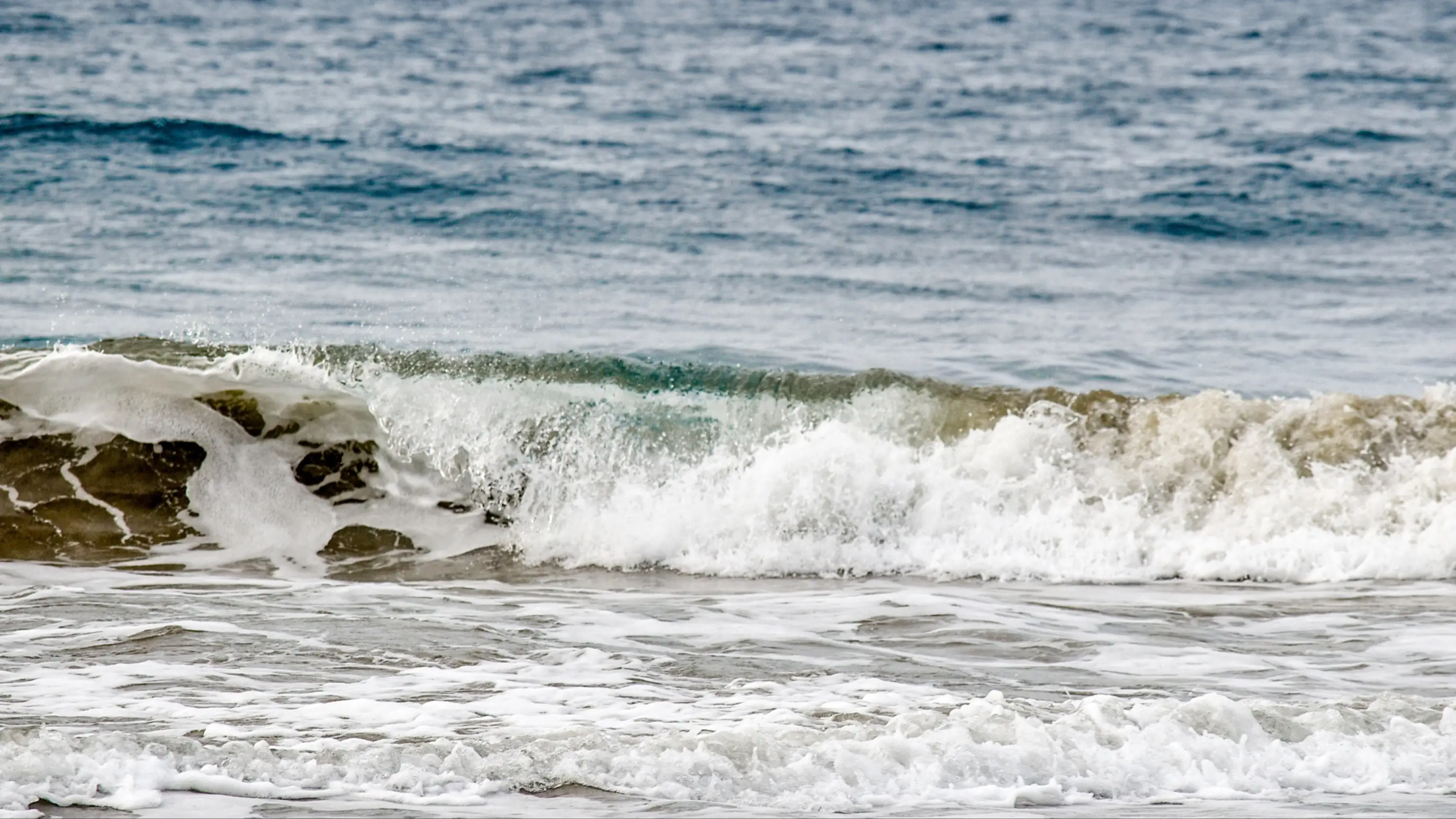 Équateur Océan Pacifique Vagues du Pacifique en Équateur