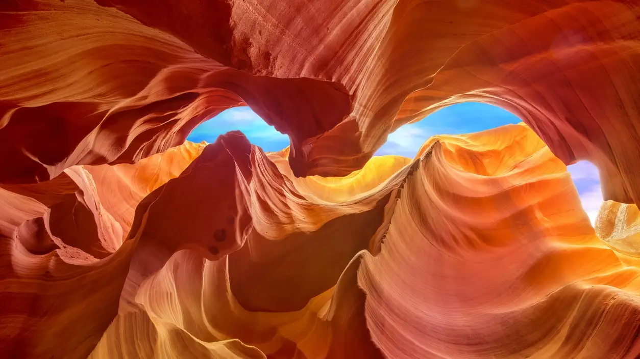 Formations rocheuses multicolores à Antelope Canyon