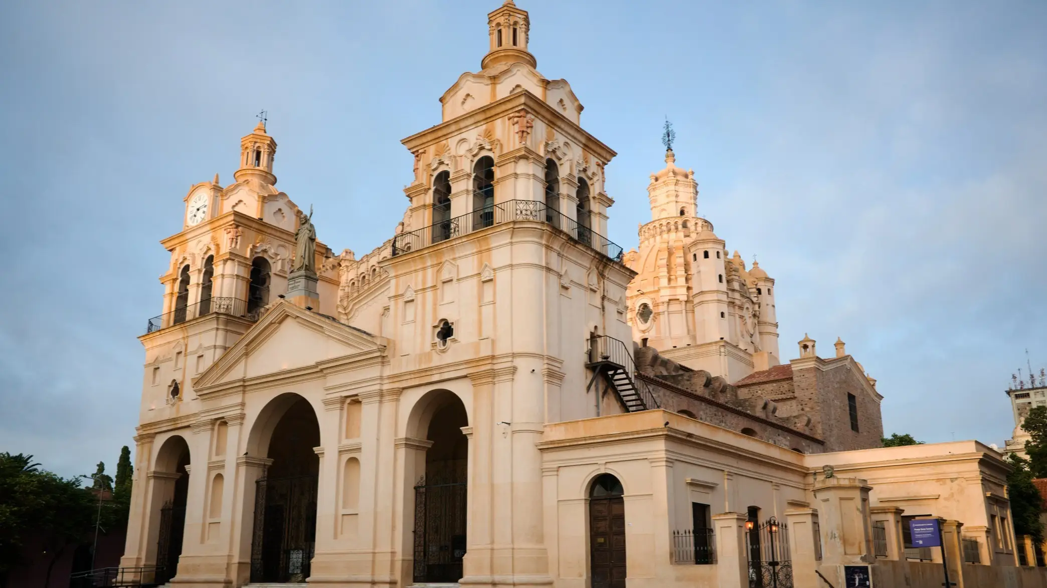 Argentinien Cordoba Katholische Kirche im Zentrum von Cordoba, Argentinien