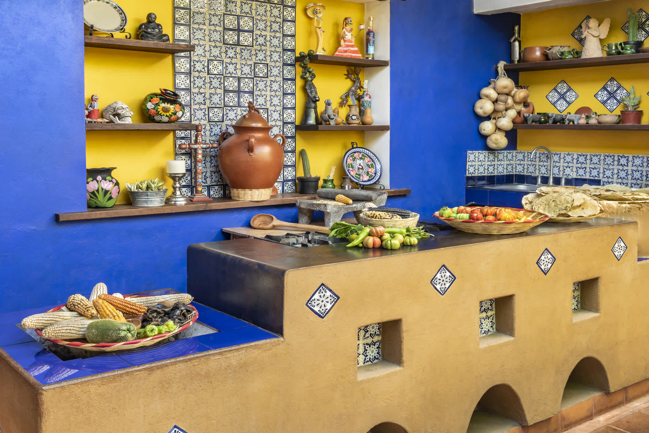Altmodischer traditioneller Küchenarbeitsplatz in Mexiko