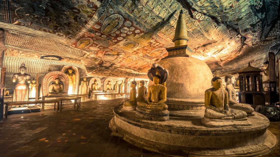 Temple rupestre impressionnant de Dambulla au Sri Lanka