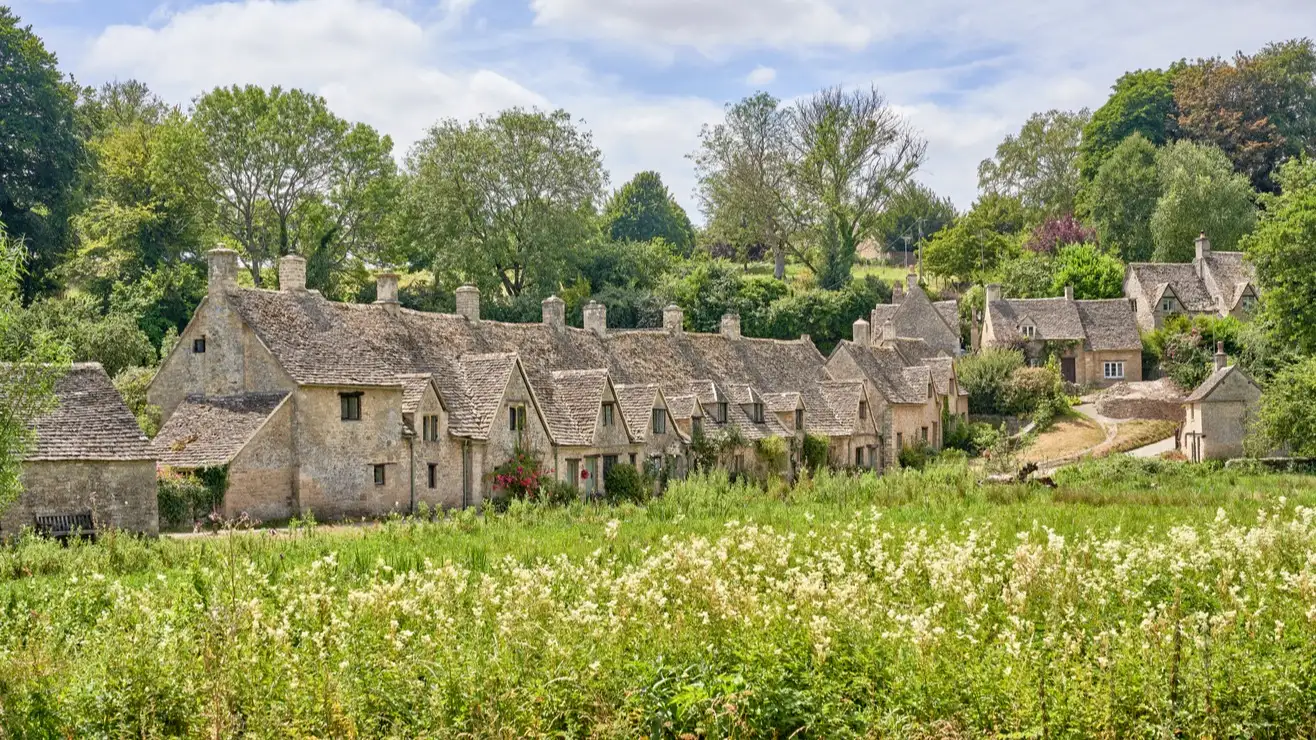 Arlington Row, Bibury, les Cotswolds en été
