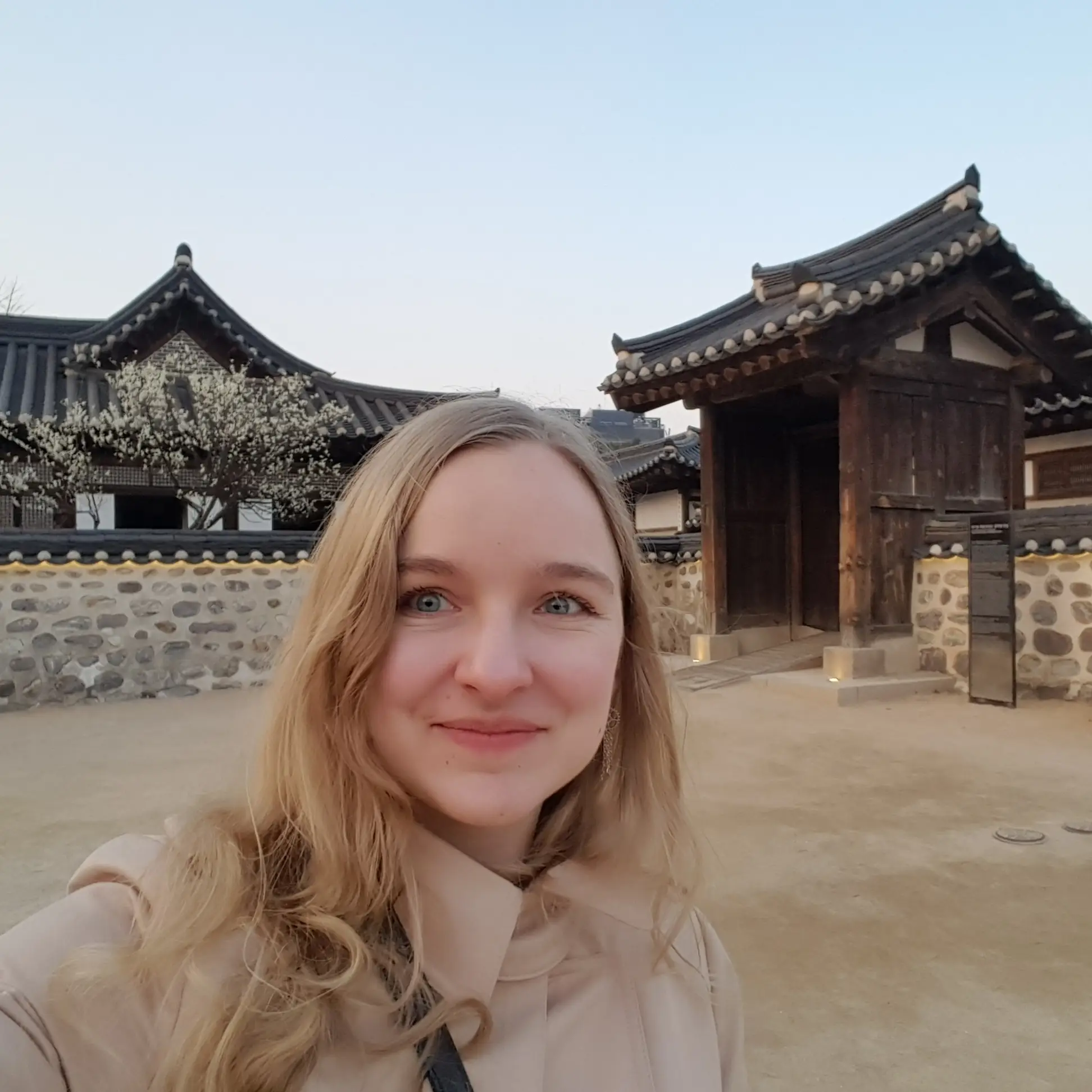 Anika Horak, Südkorea Anika Horak, Südkorea