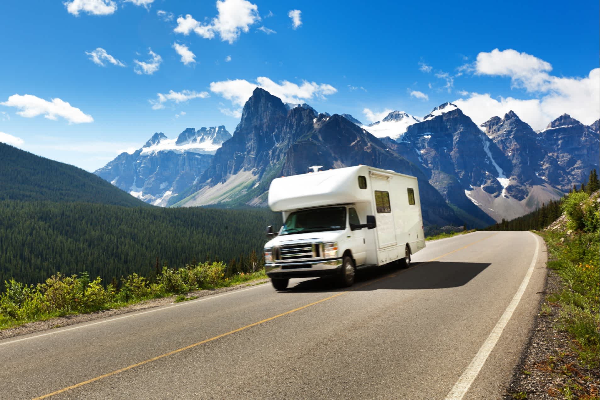 Partez en road trip en camping-car sur les routes du Canada