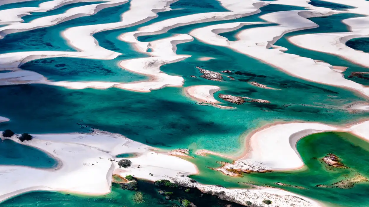 Vue aérienne, Lençois Maranhenses, Brésil Vue aérienne des Lençois Maranhenses