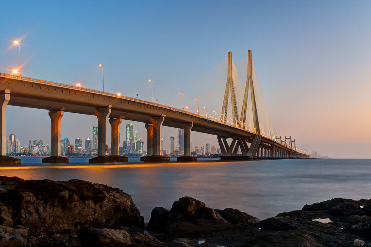 Discover the Sea Link bridge in Mumbai, India, on a Mumbai vacation
