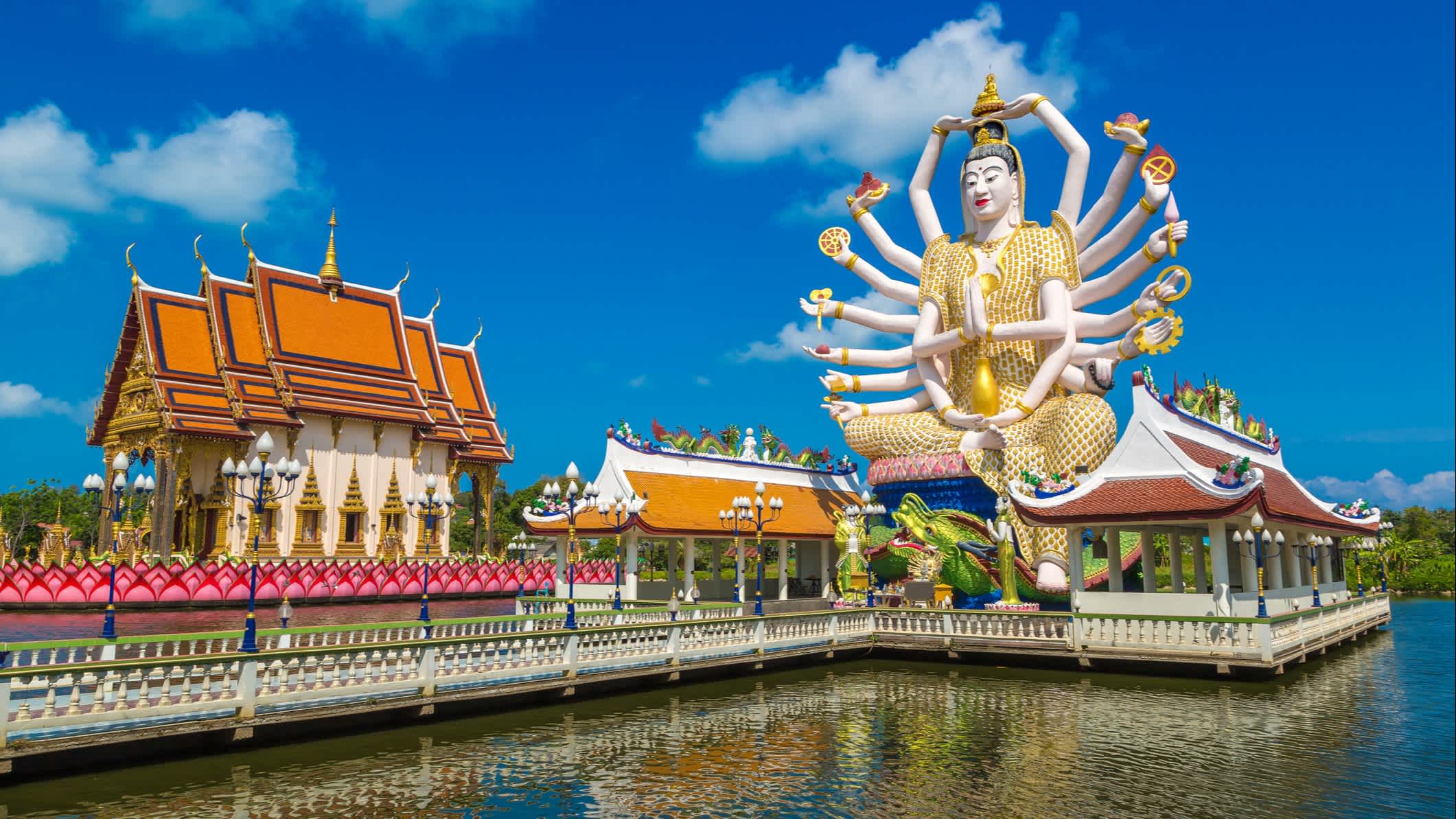 Statue de Guanyin au temple Wat Plai Laem, Koh Samui, Thaïlande