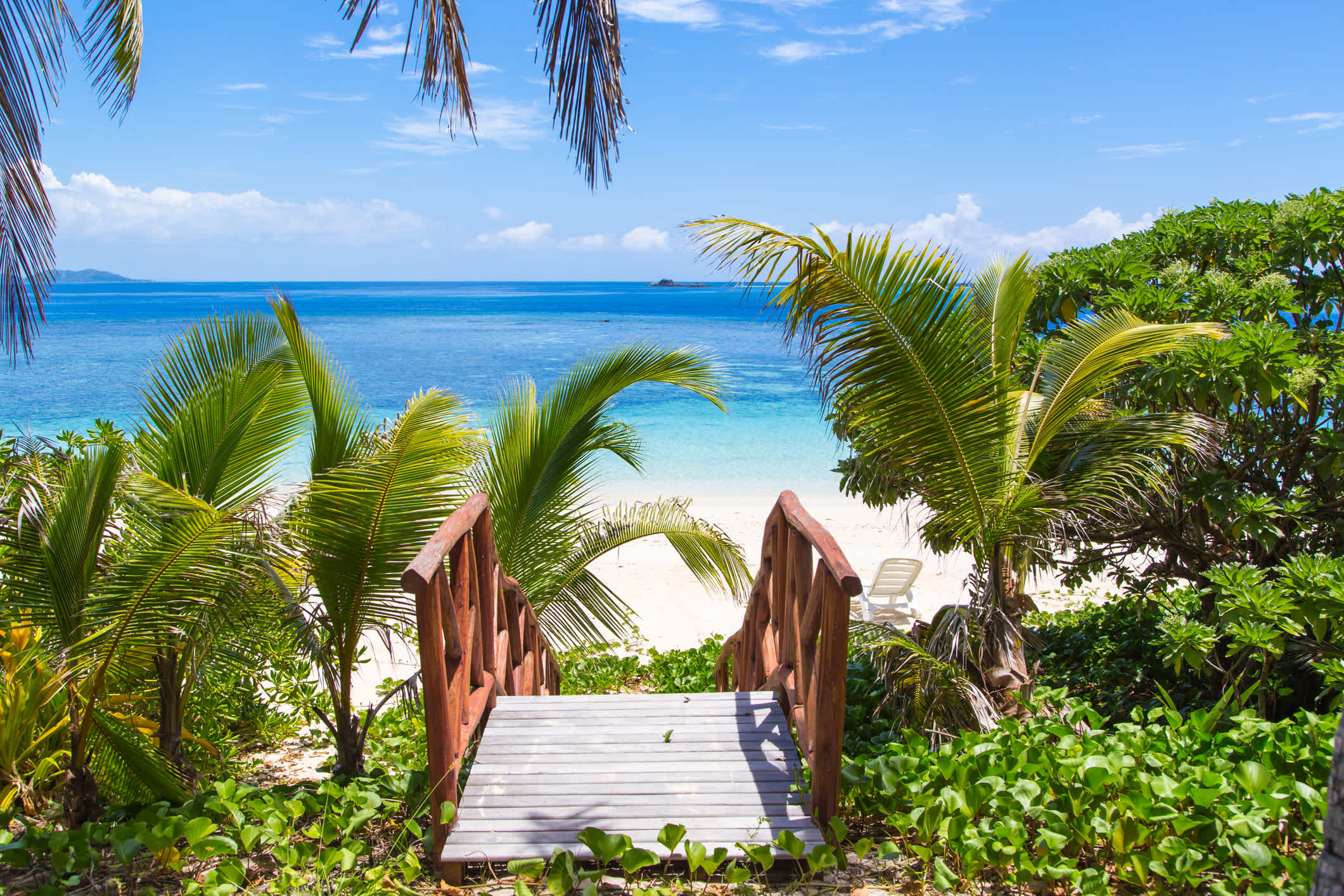 Zugang zum Strand zu tropischen Gewässern in Fidschi.