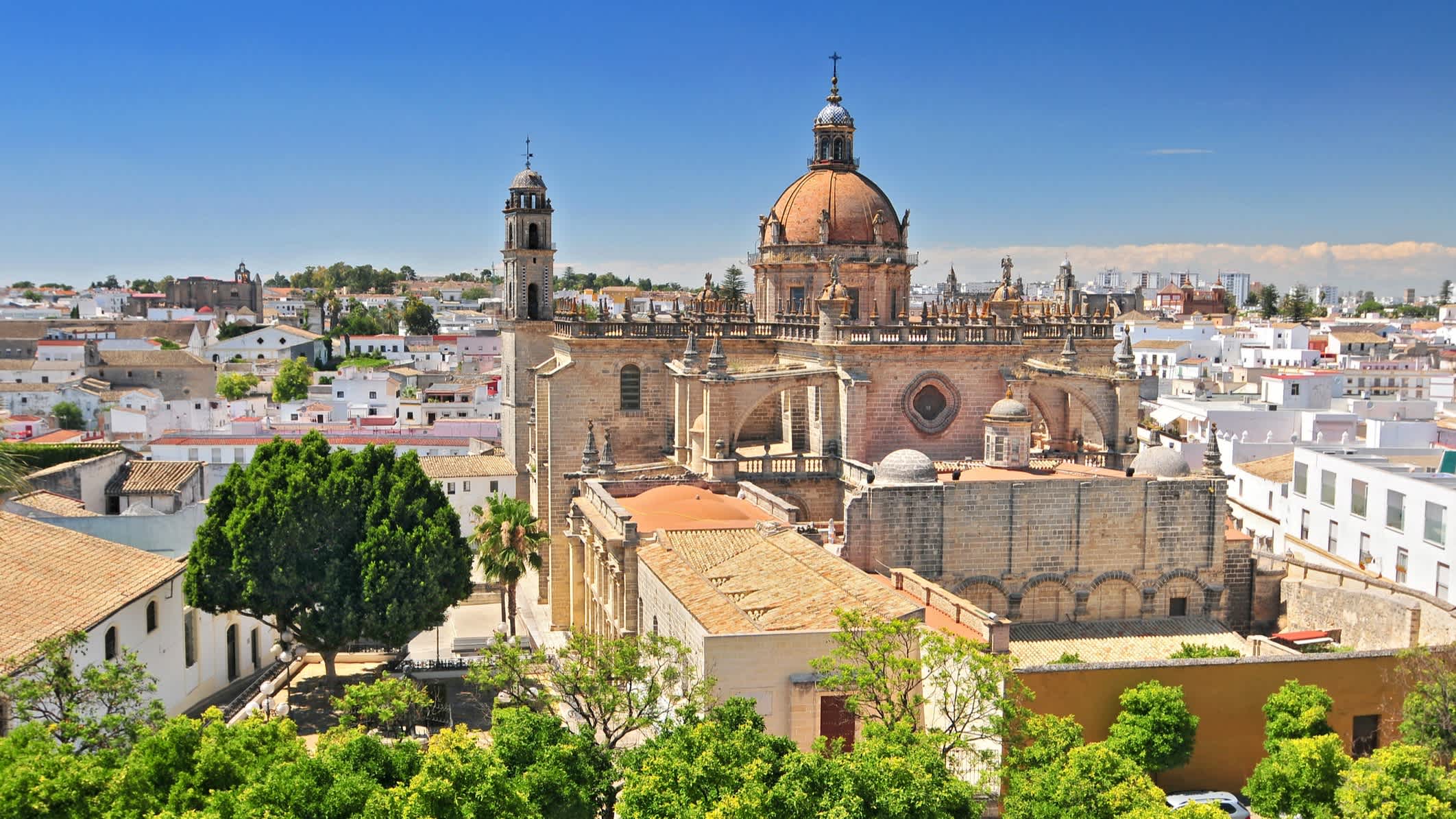 La cathédrale de Jerez de la Frontera, province de Cadix, Andalousie, Espagne.