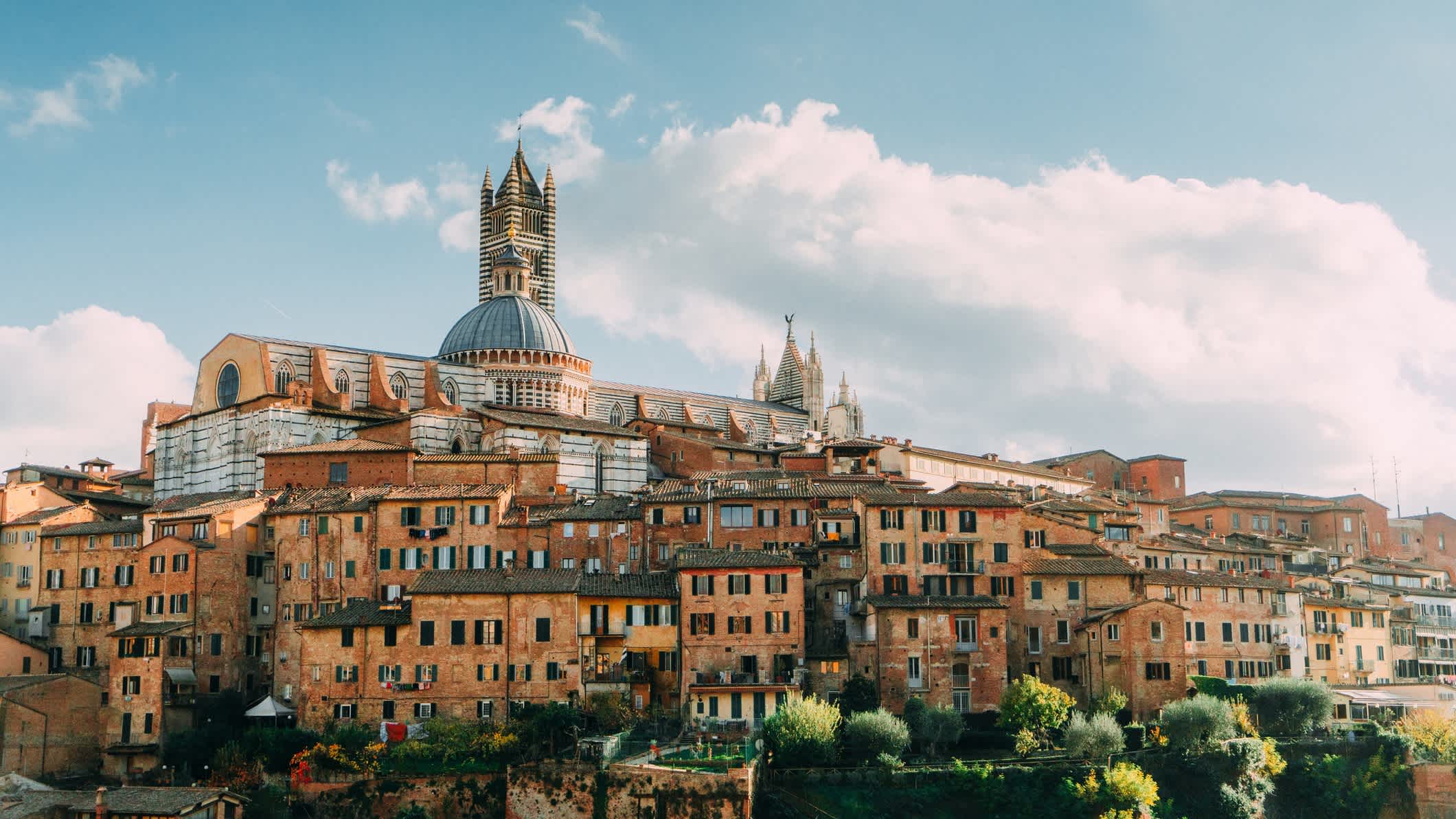 Malerische Aussicht auf Siena aus Sicht