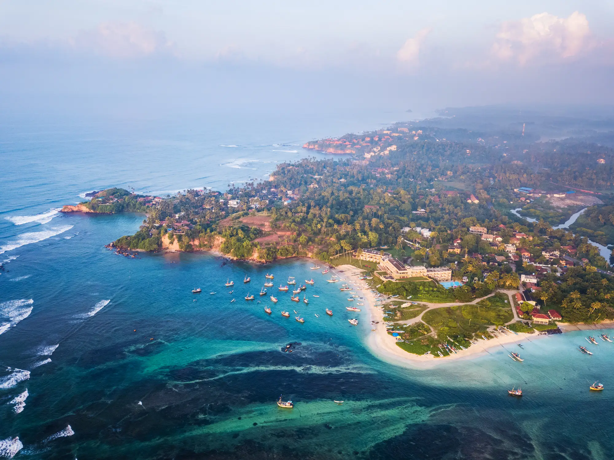 Sri Lanka, Weligma Luftaufnahme des Weligama Kaps