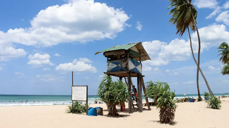 Sri Lanka Nilaveli Beach Die Rettungsschwimmerhütte am Nilaveli Strand
