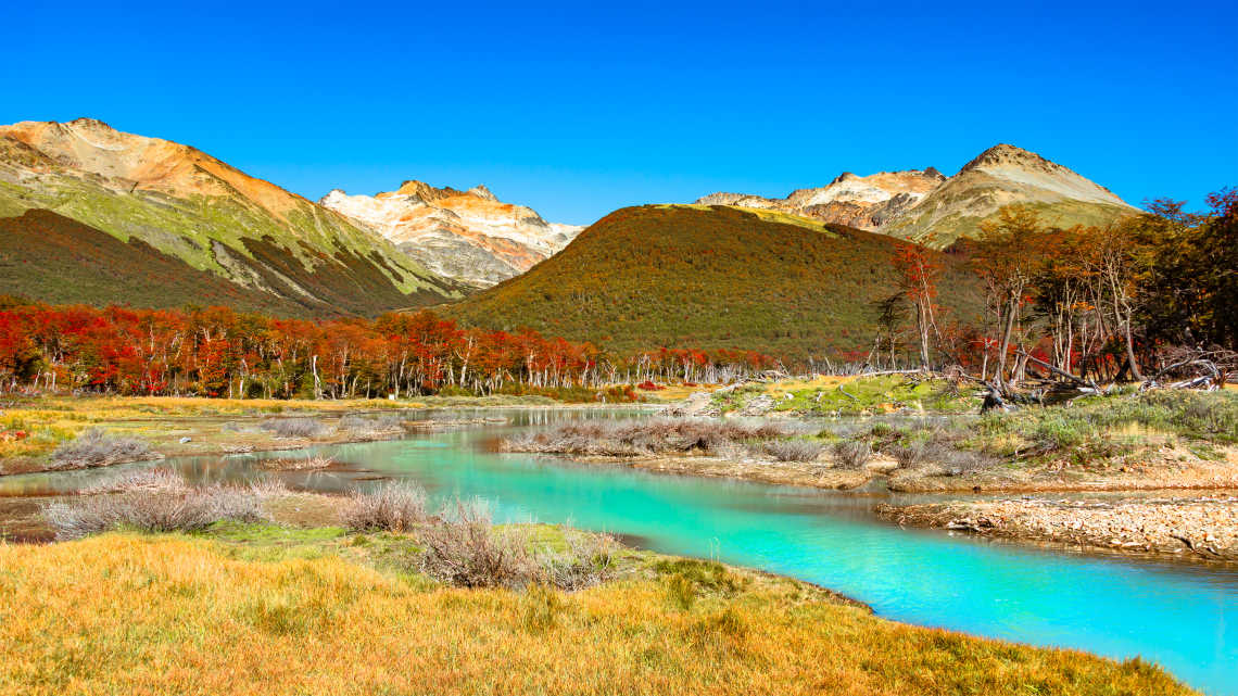 Der Nationalpark Tierra del Fuego in Patagonien im Herbst, Argentinien, nahe Ushuaia