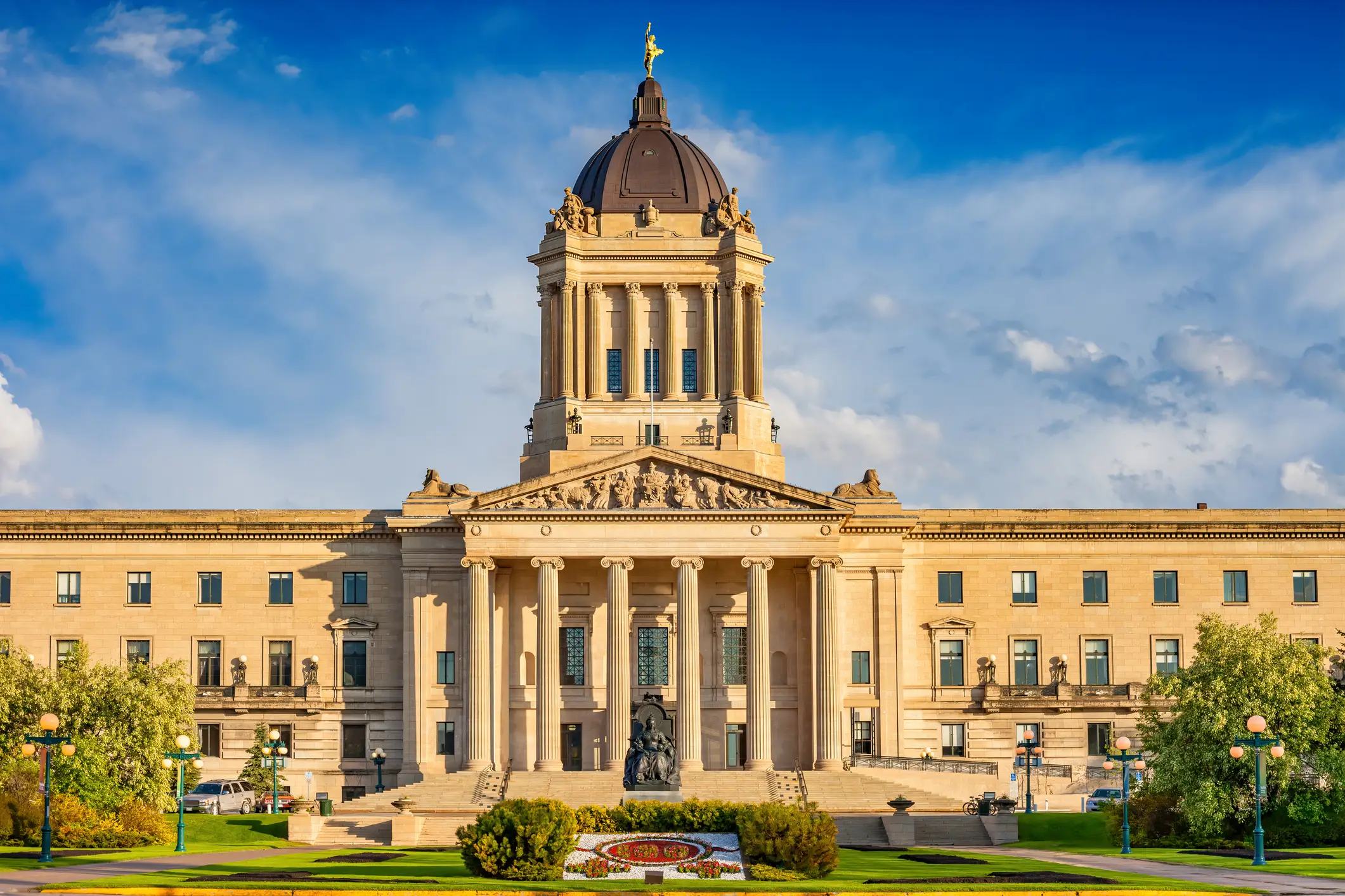 Legislative building Winnipeg, Manitoba, Canada Vue sur le Manitoba legislative building à Winnipeg, dans le Manitoba.