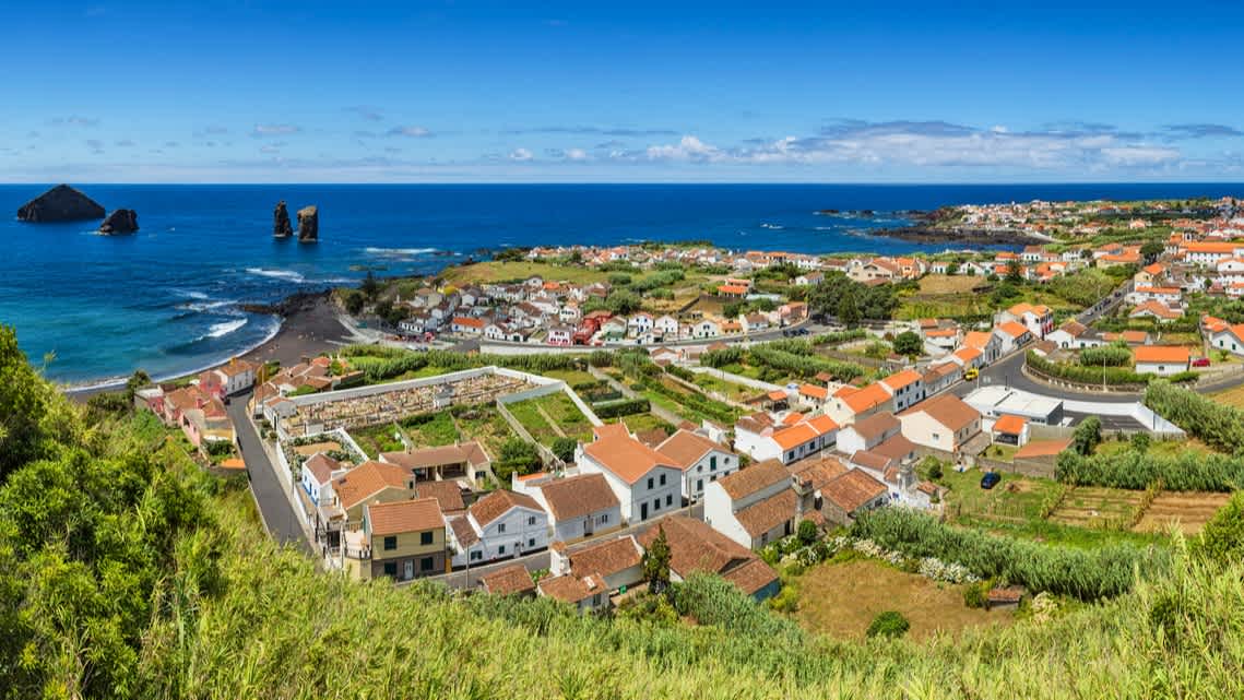 Panoramablick auf Mosteiros-São Miguel-Azoren