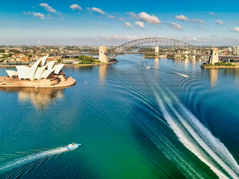 Sydney, Australien Luftaufnahme des Sydney Opera House und der Sydney Harbour Bridge, Australien.