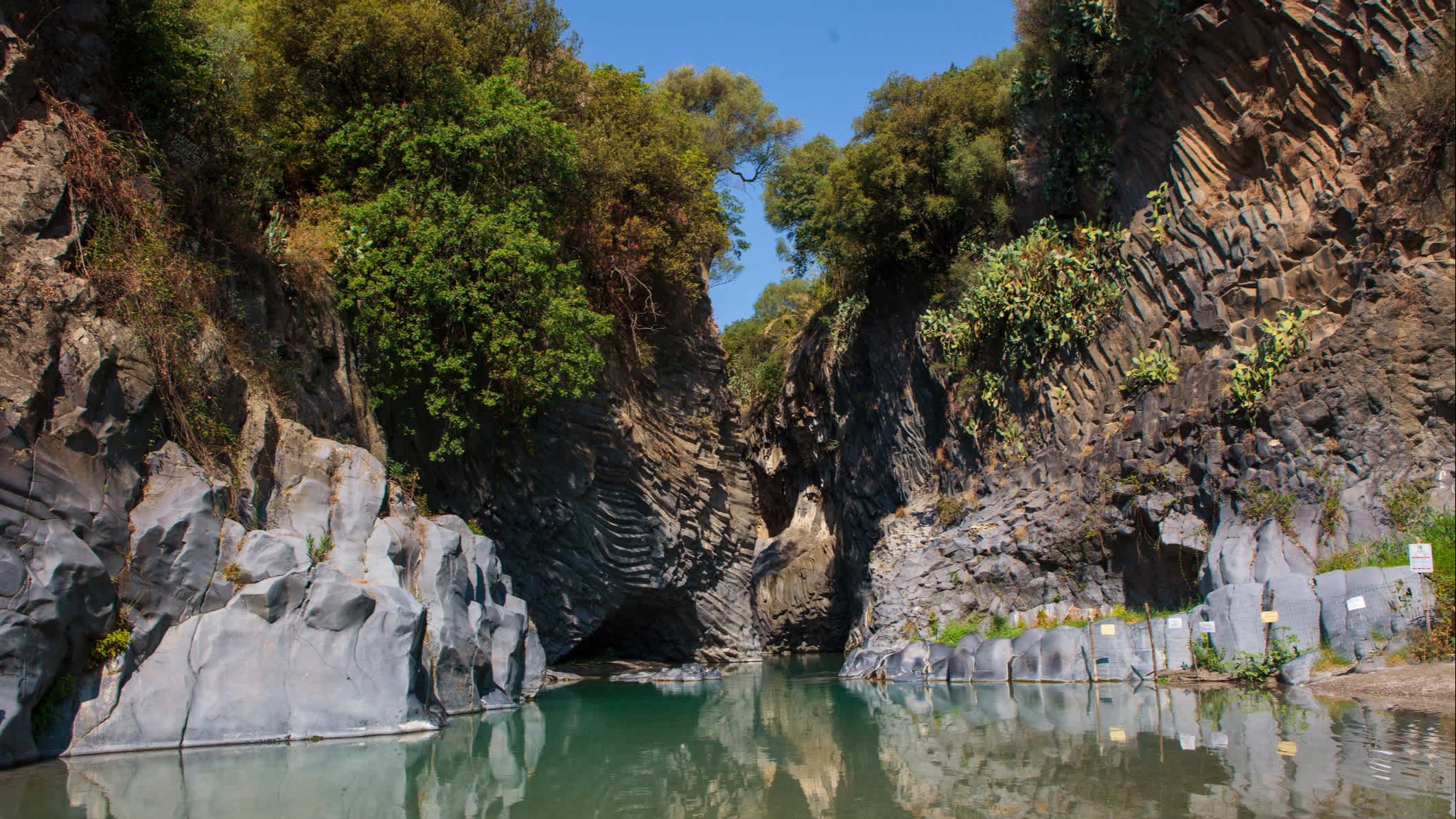 Vue susr les gorges de l'Alcantara