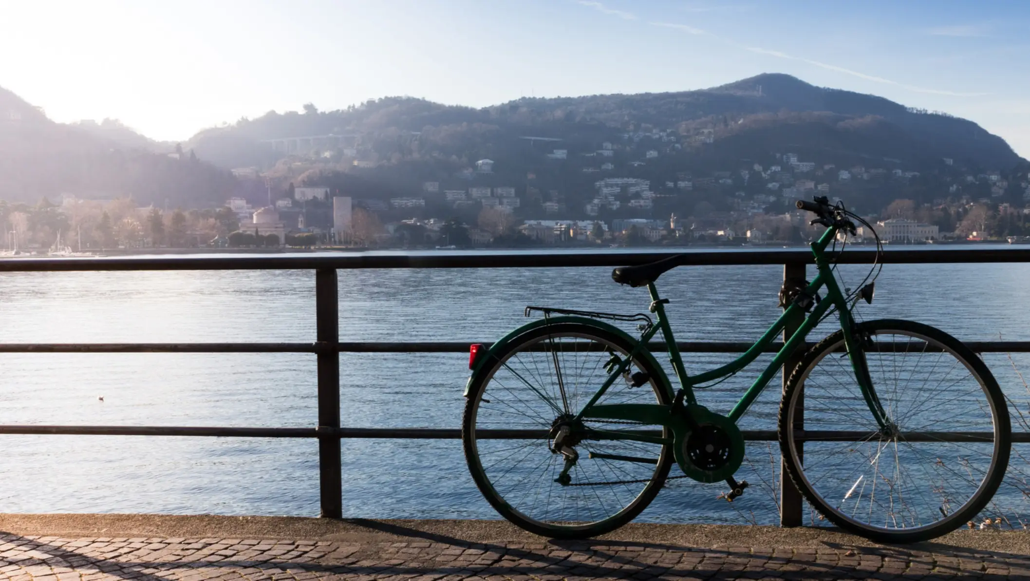 Rad, Comer See Ein Fahrrad vor Comer See