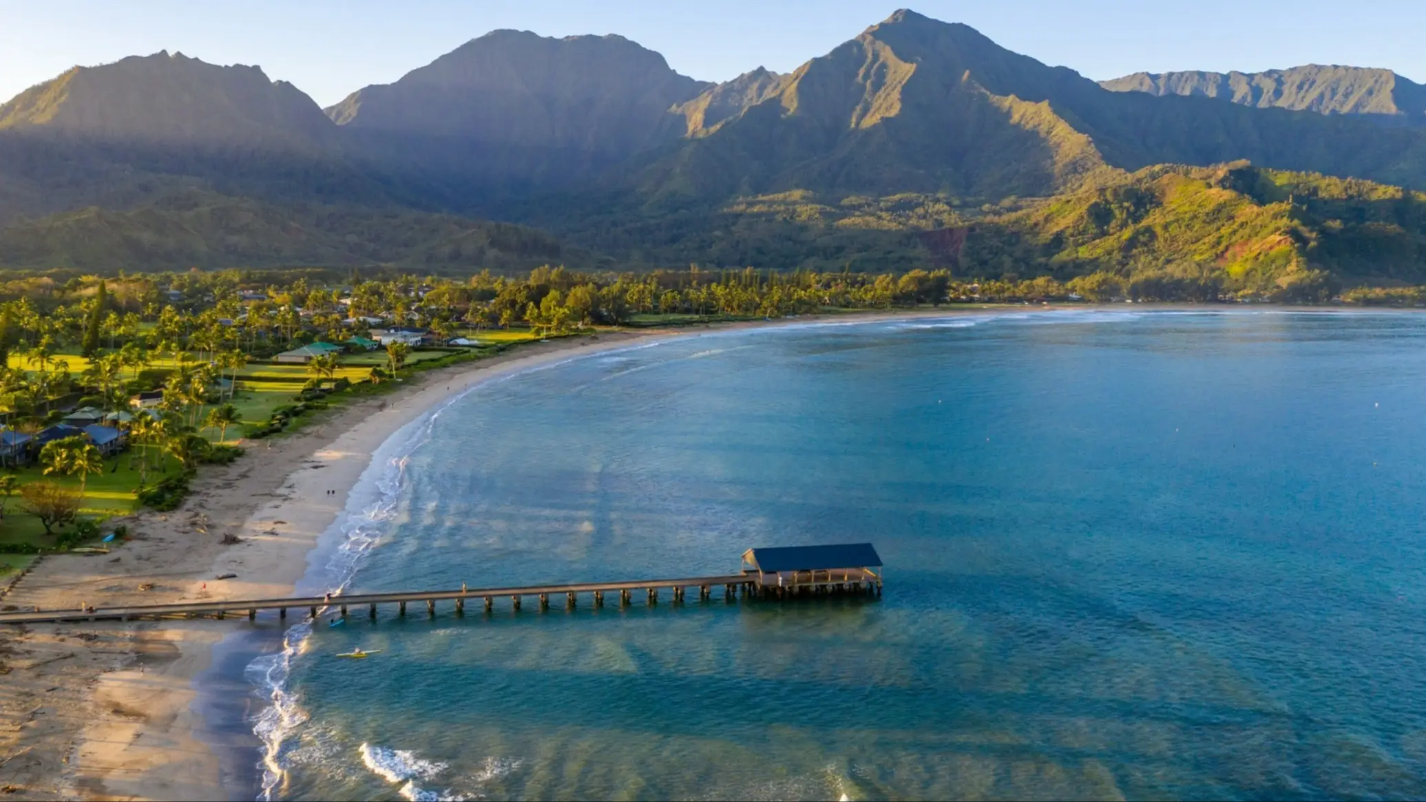 États-Unis Hawaii Hanalei Bay Vue aérienne de la baie de Hanalei, Kauai à HawaÏ