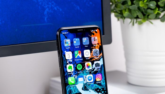 Digital declutter: How to clean up your home screen