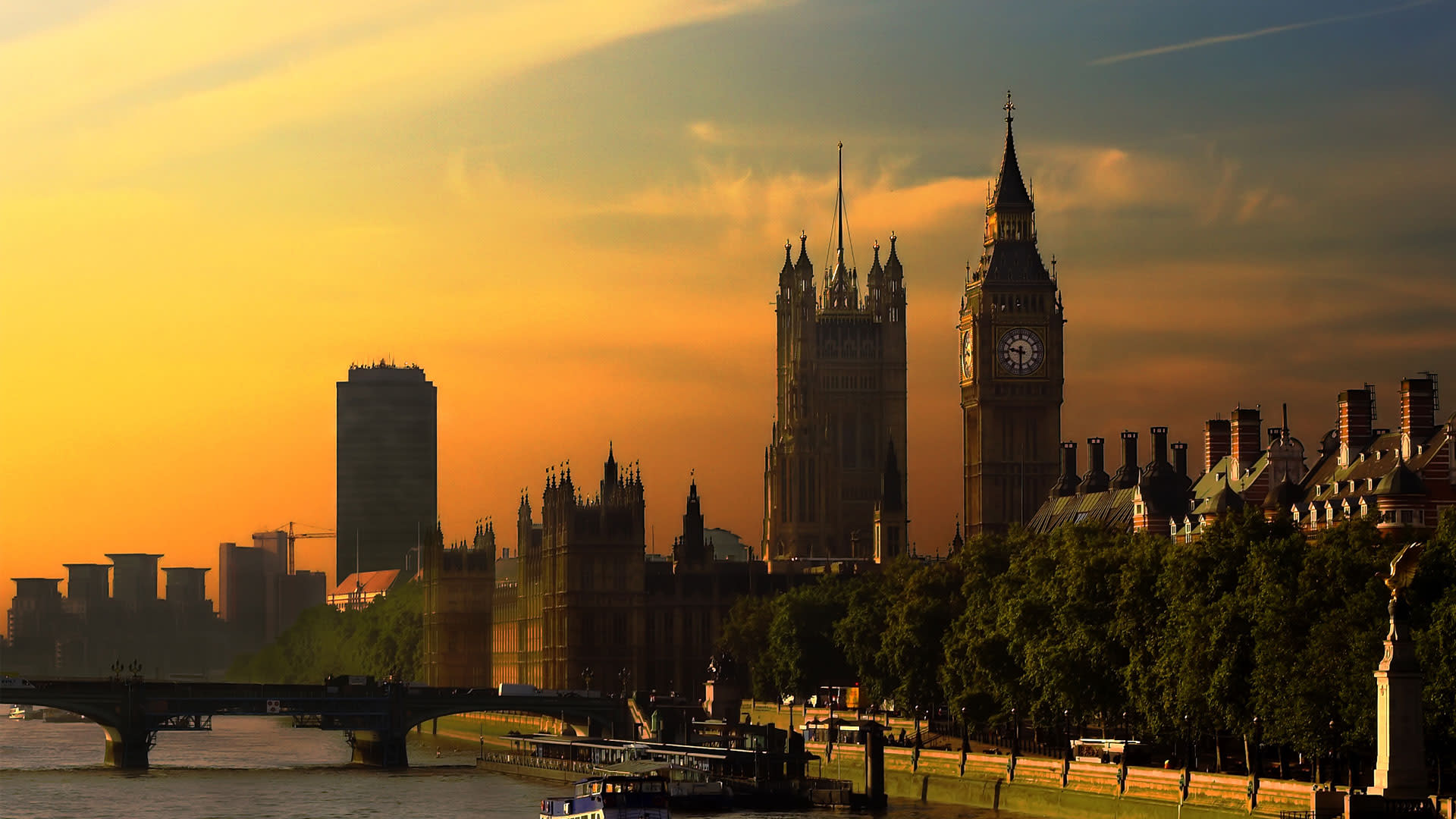 Houses of Parliament at Dusk, Westminster