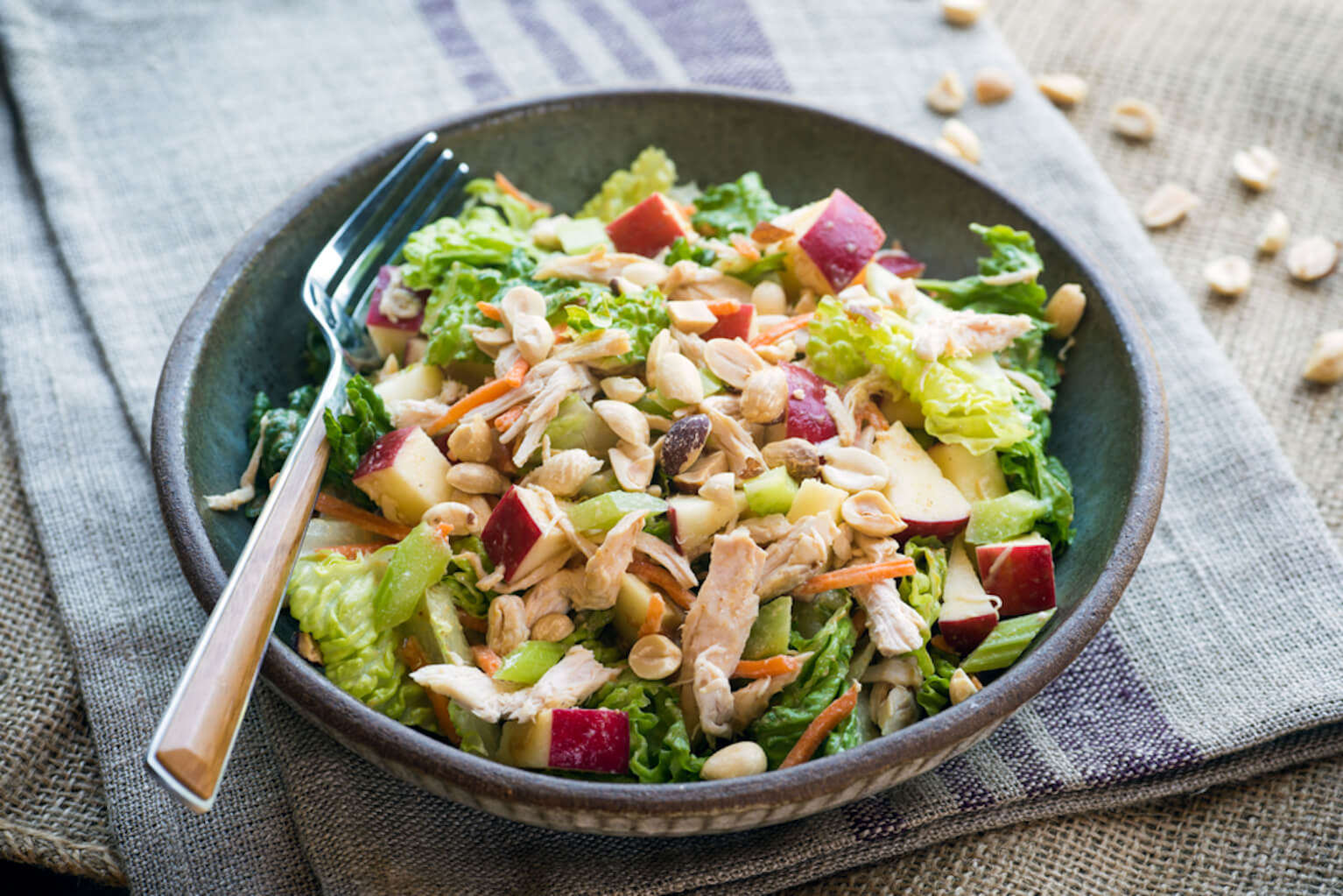 Crunchy Asian chicken salad with peanuts