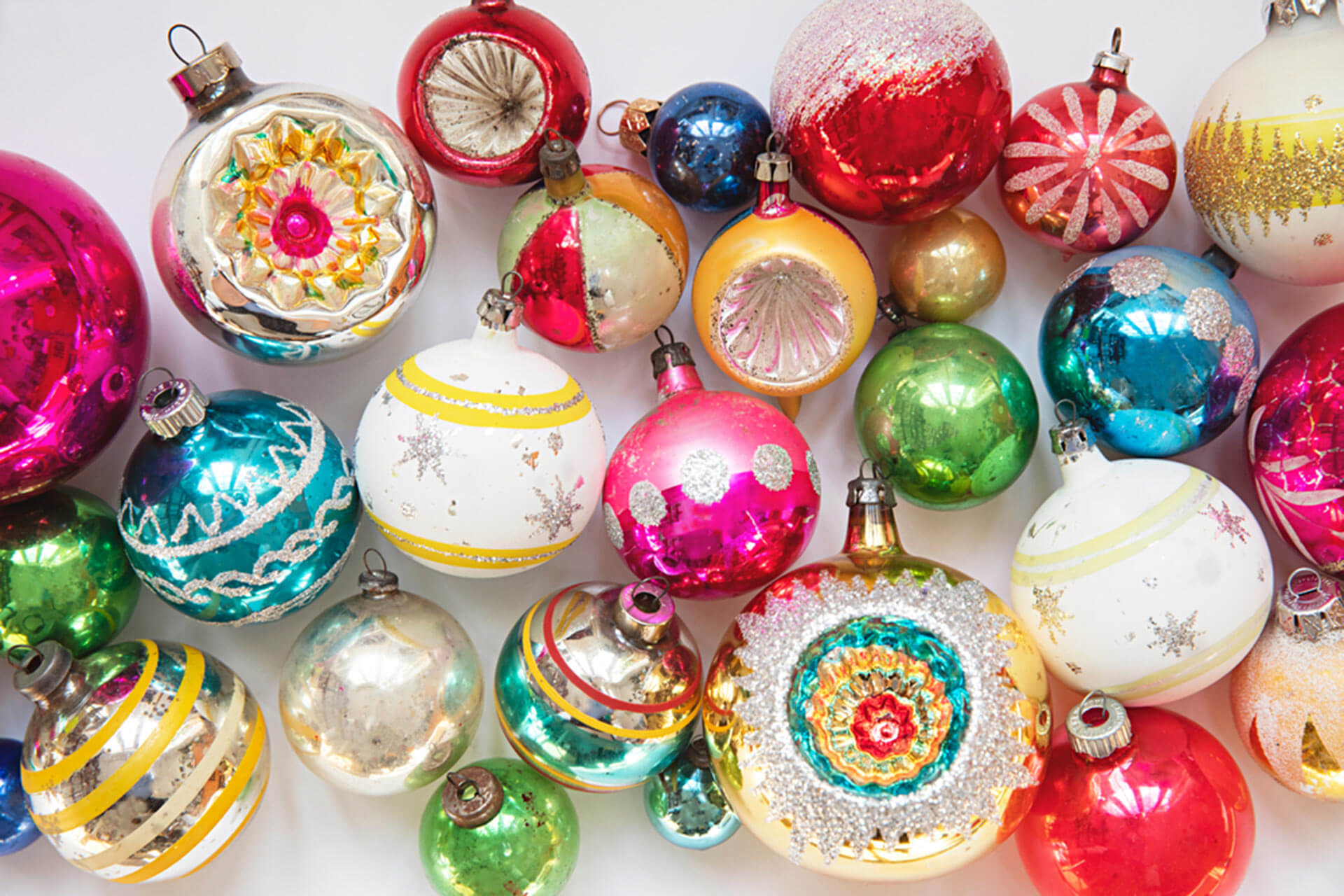 8 Out-of-the-Box Ways to Store Christmas Decorations After the Holidays