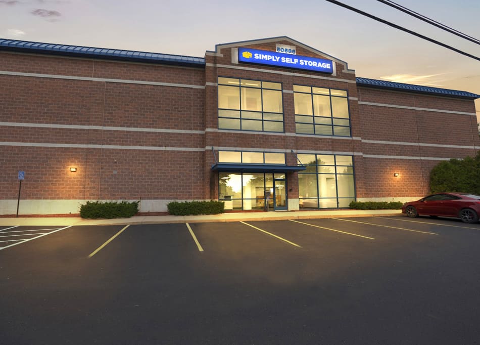 Storage Units Wixom, MI 48393 Simply Self Storage