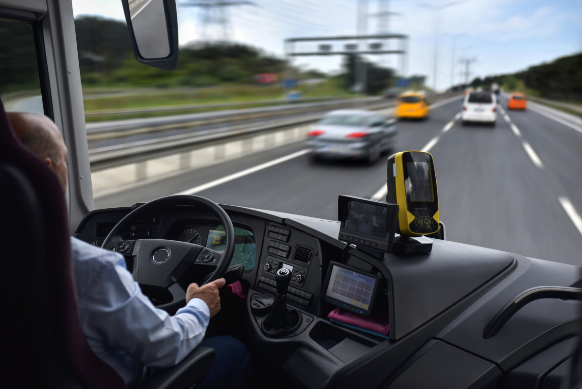 Sicherheit Im Bus Geprufte Busse Geschulte Fahrer