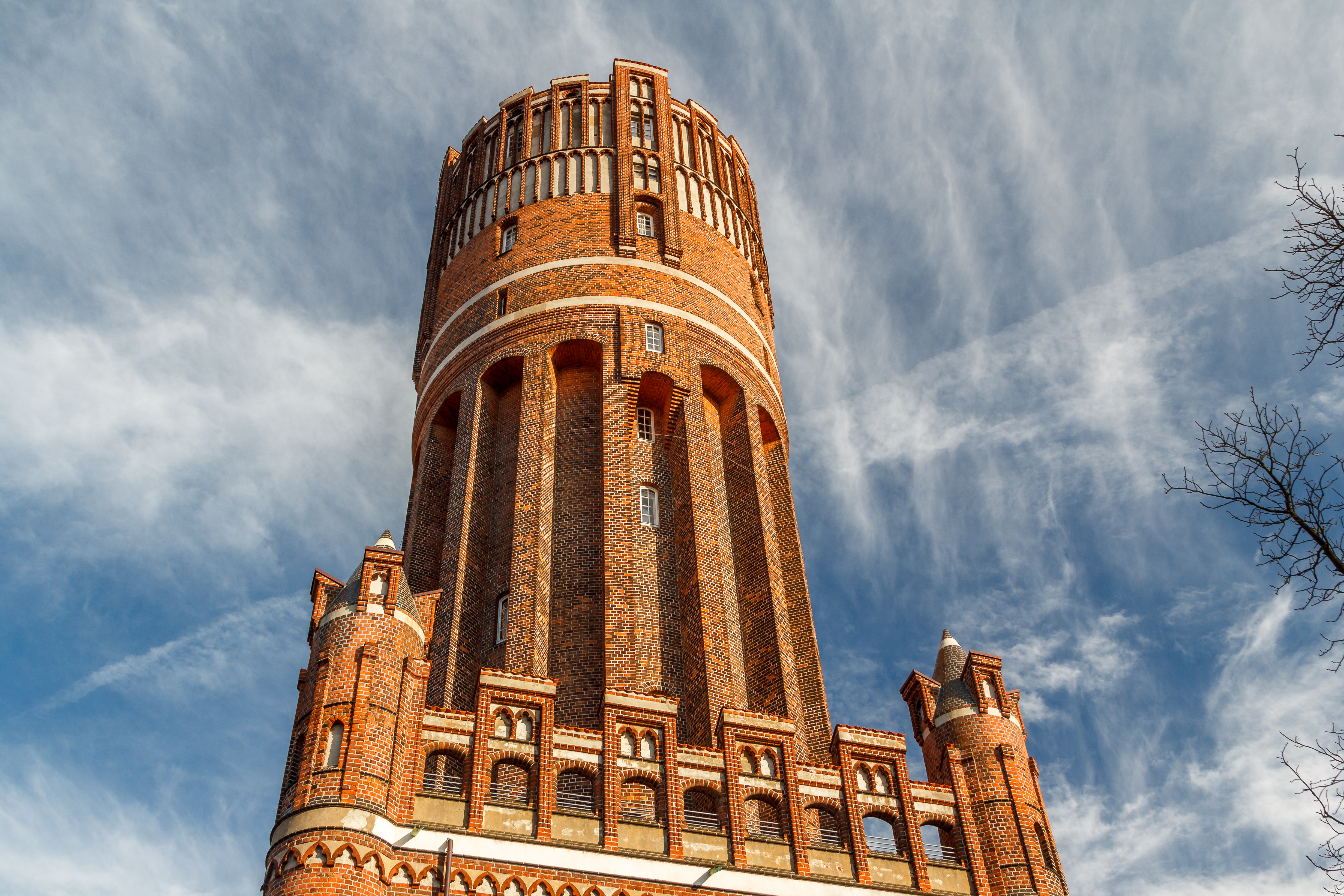 Lüneburg - Ansicht Wasserturm und Himmel