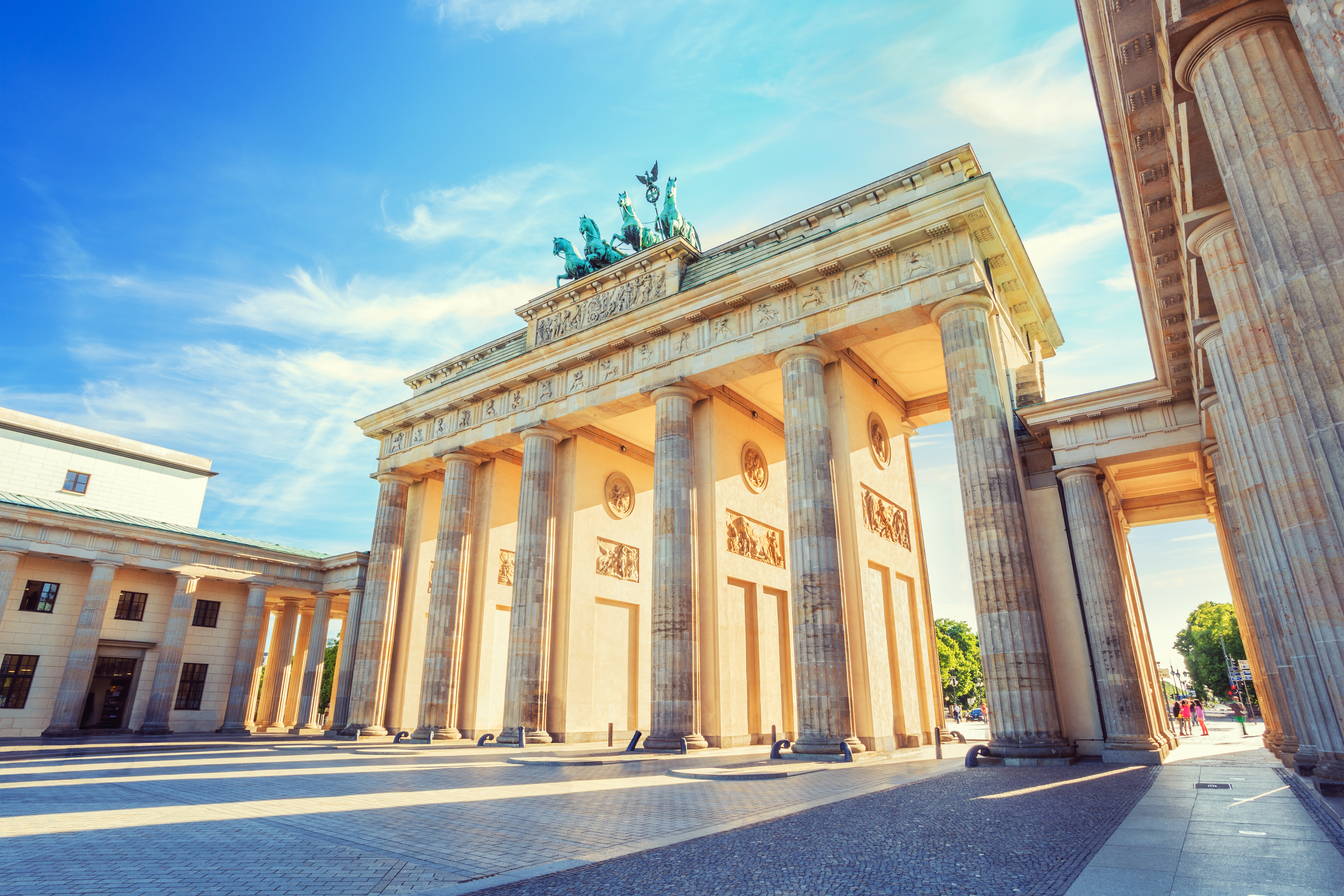 Ansicht der Stadt Berlin mit der Sehenswürdigkeit Brandenburger Tor